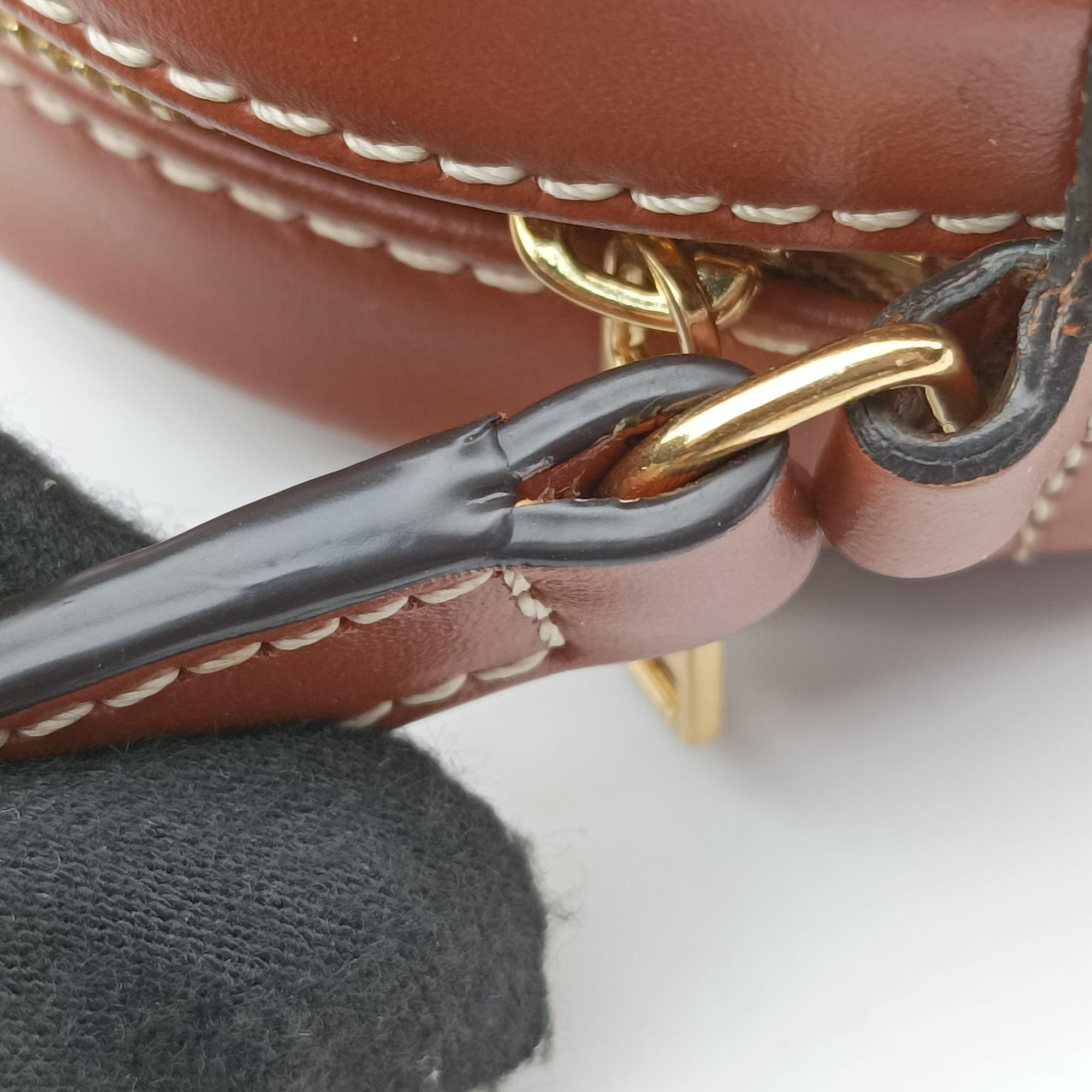 Oval Purse Cuir Triomphe Brown Leather U-SL-0262オーバルパース キュイル トリオンフ ブラウン レザー U-SL-0262