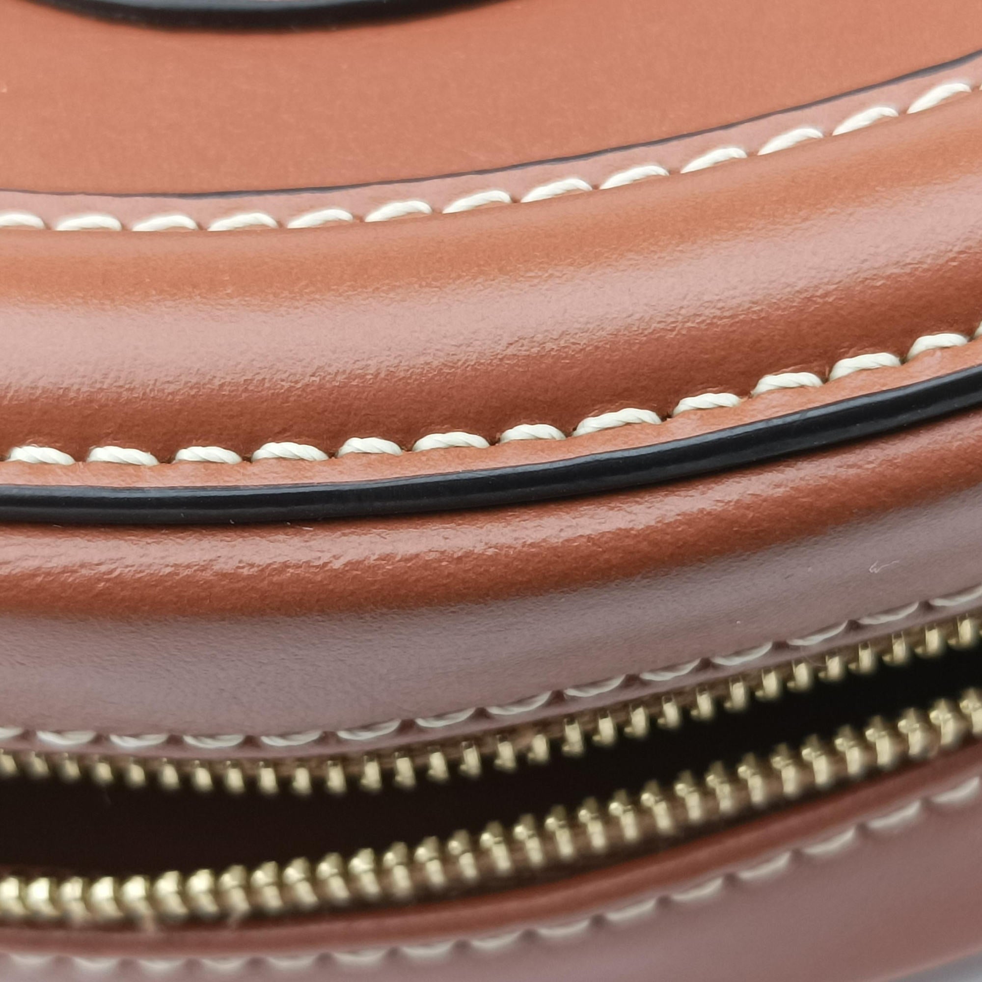 Oval Purse Cuir Triomphe Brown Leather U-SL-0262オーバルパース キュイル トリオンフ ブラウン レザー U-SL-0262