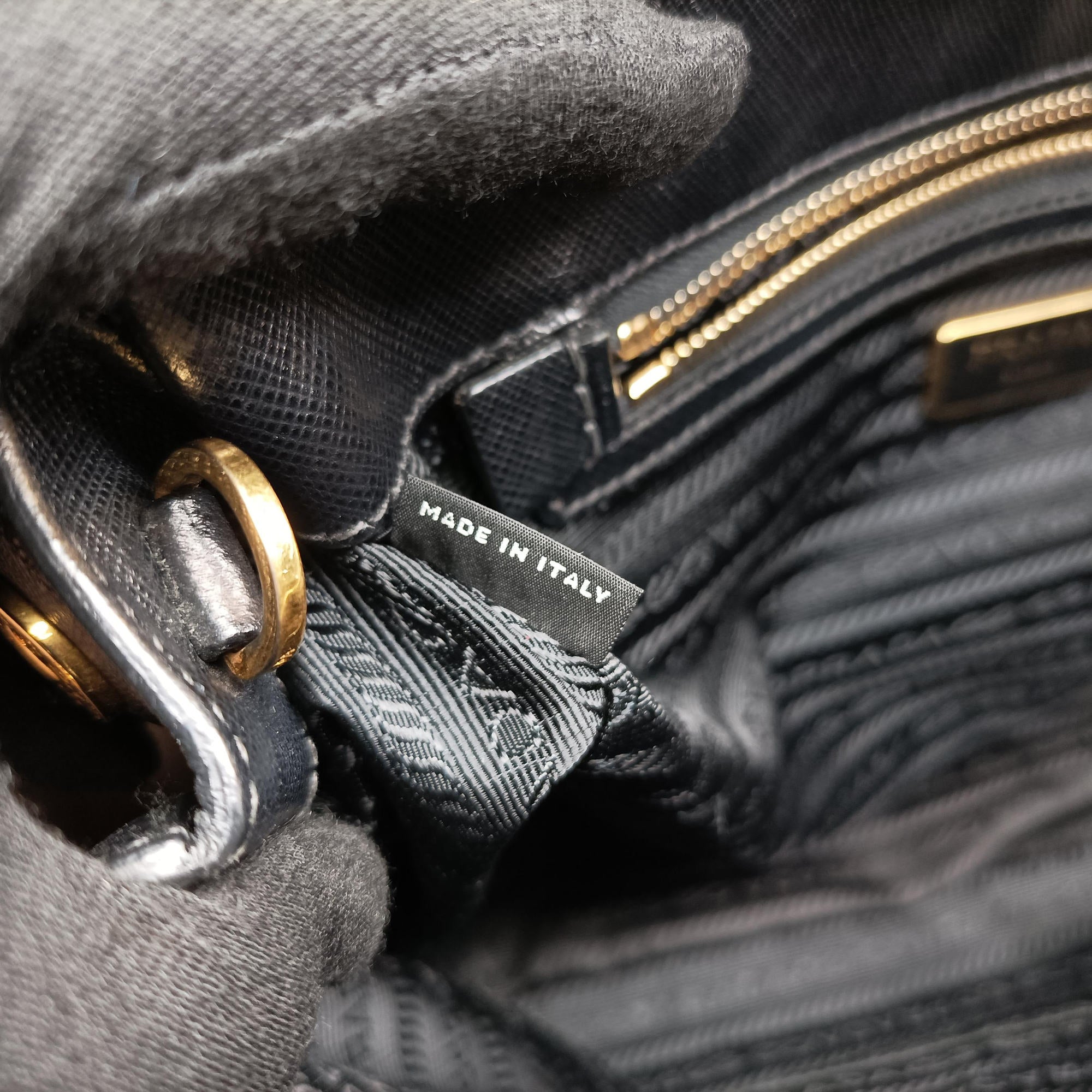 Galleria Black SAFFIANO Leather BN2274 117ガレリア ブラック サフィアーノレザー BN2274 117