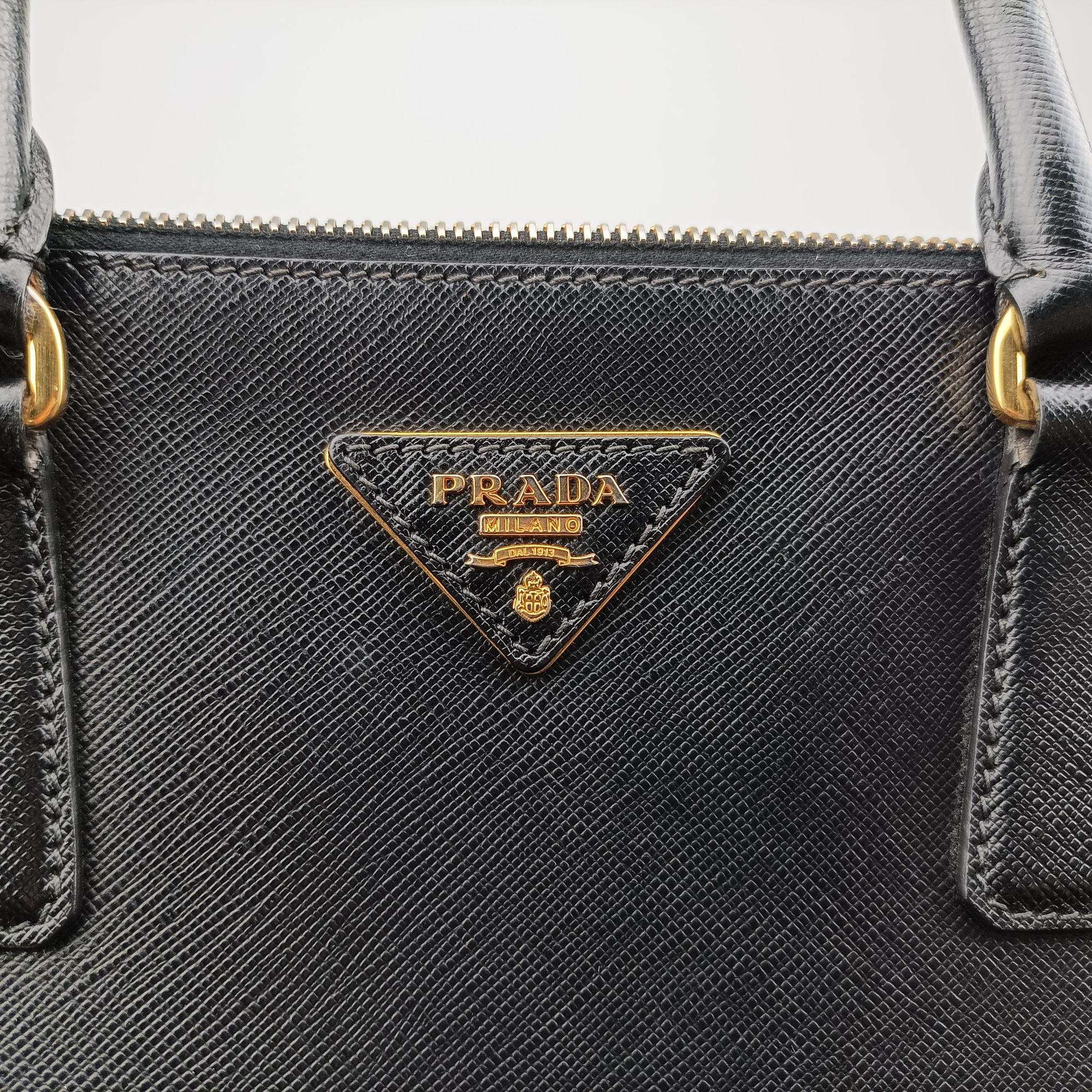 Galleria Black SAFFIANO Leather BN2274 117ガレリア ブラック サフィアーノレザー BN2274 117