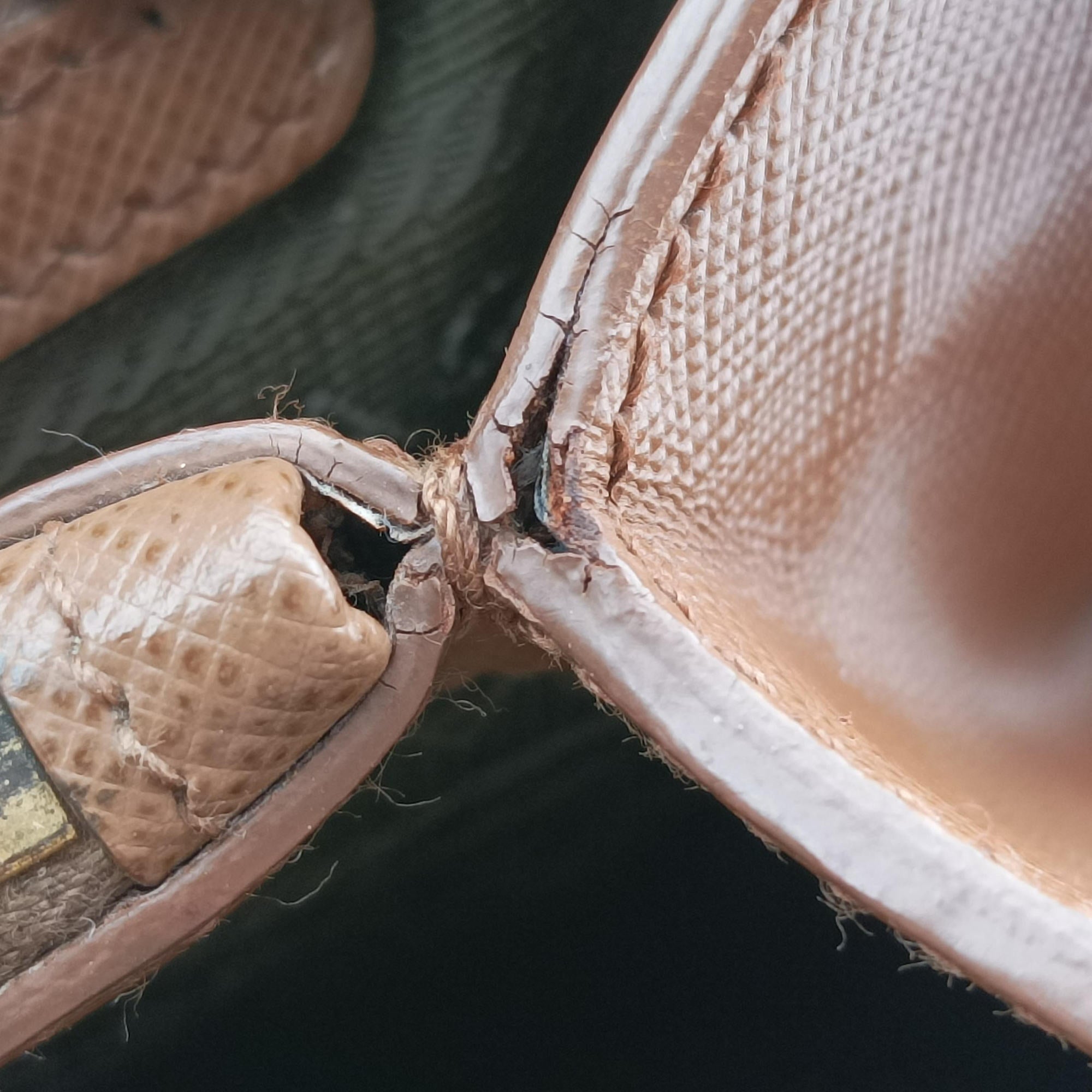 Promenade Brown×Beige SAFFIANO Leather BL0837 180 10プロムナード ブラウン×ベージュ サフィアーノレザー BL0837 180 10
