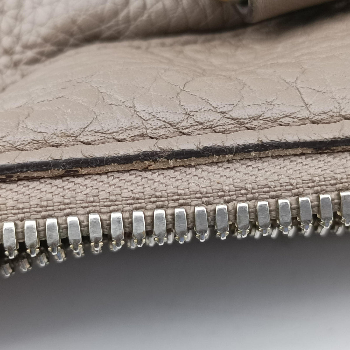 Soho Gray beige Leather 282307 G012094070ソーホー グレーベージュ レザー 282307 G012094070