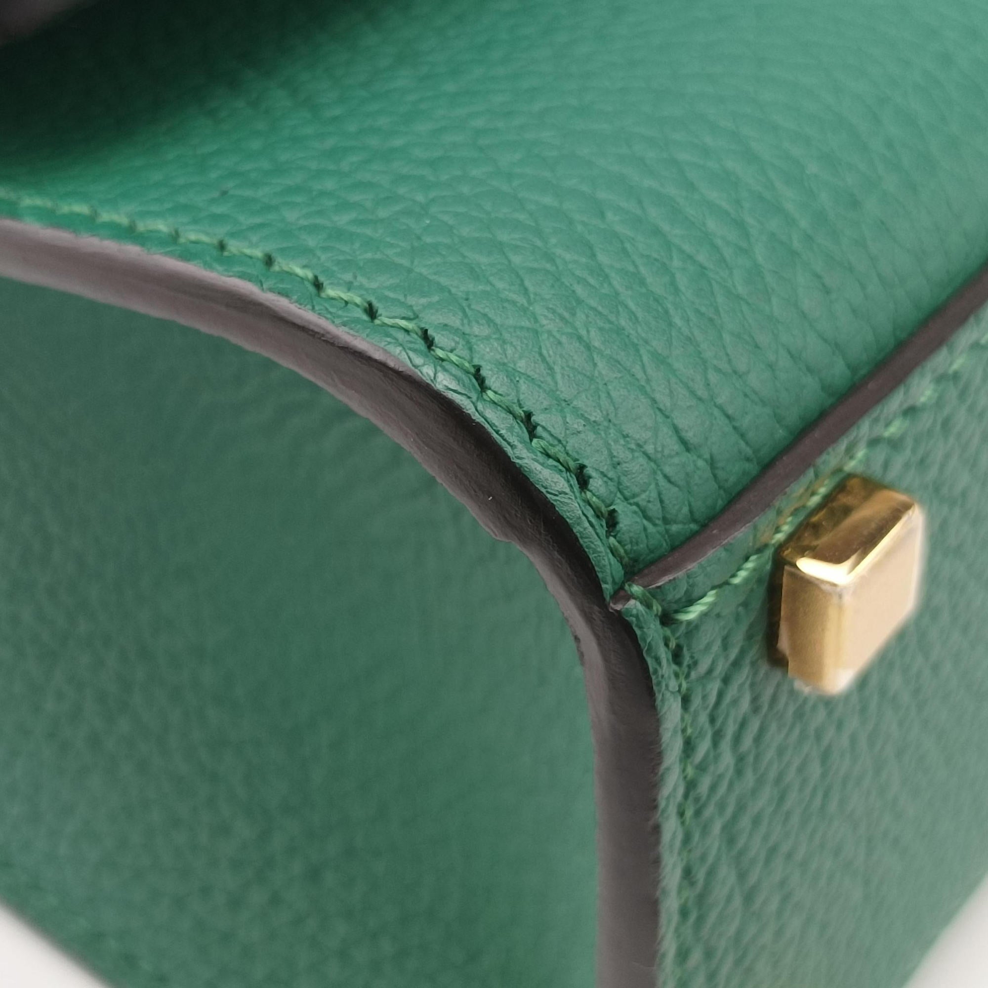 Legenne PM Green leather B2110レジェンヌ PM グリーン レザー B2110