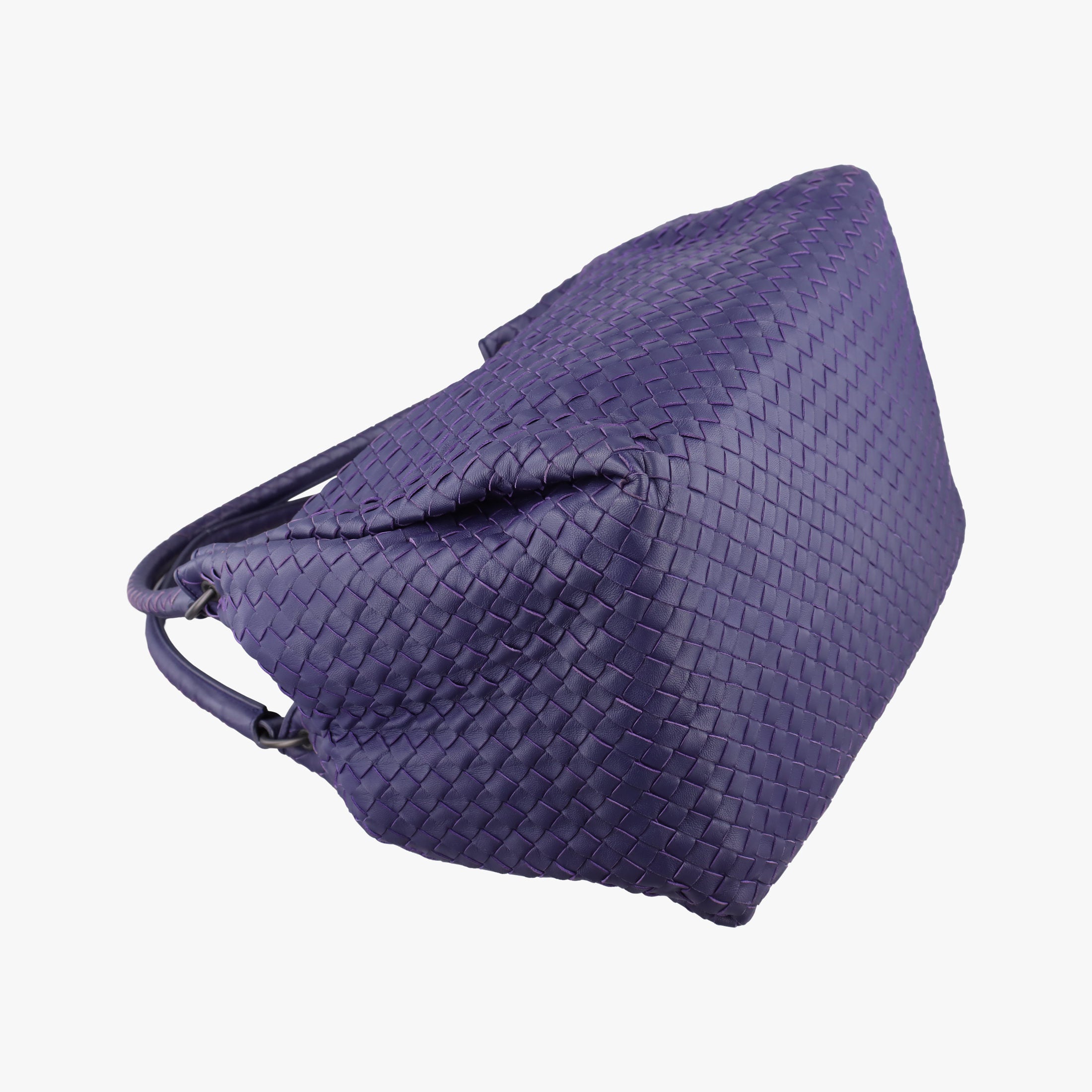 Parachute Intrecciato Purple lambskin B04215596Bパラシュート イントレチャート パープル ラムスキン B04215596B
