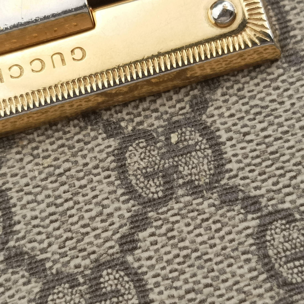 Pre-owned Gucci Padlock Beige×White×Multi Leather × Coated Canvas × Snakeskin 432182 shoulderbag | stylenewstar