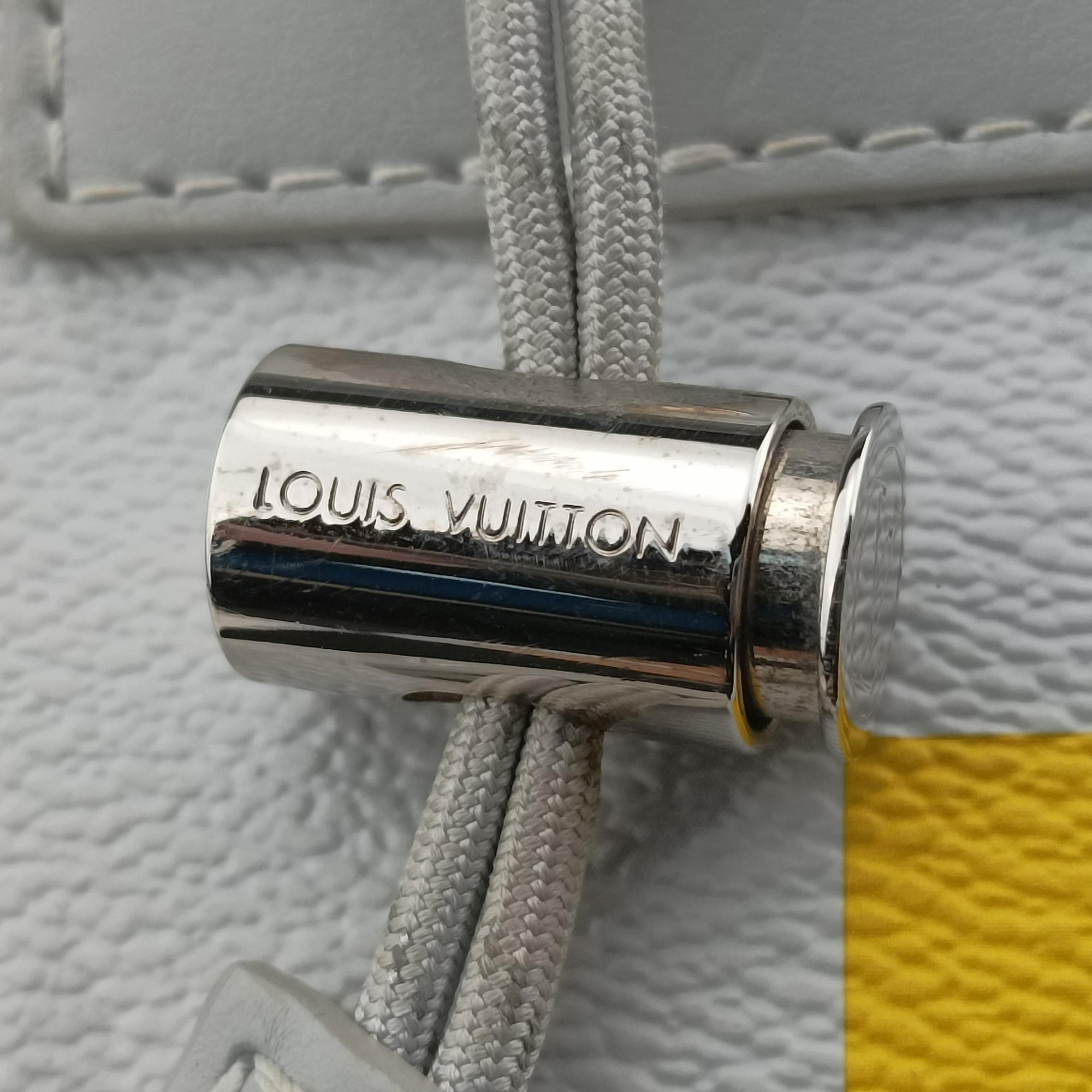 Logo Chalk Nano Bag BLANC Monogram Canvas M44631 NZ2119ロゴ チョーク ナノバッグ ブラン モノグラムキャンバス M44631 NZ2119