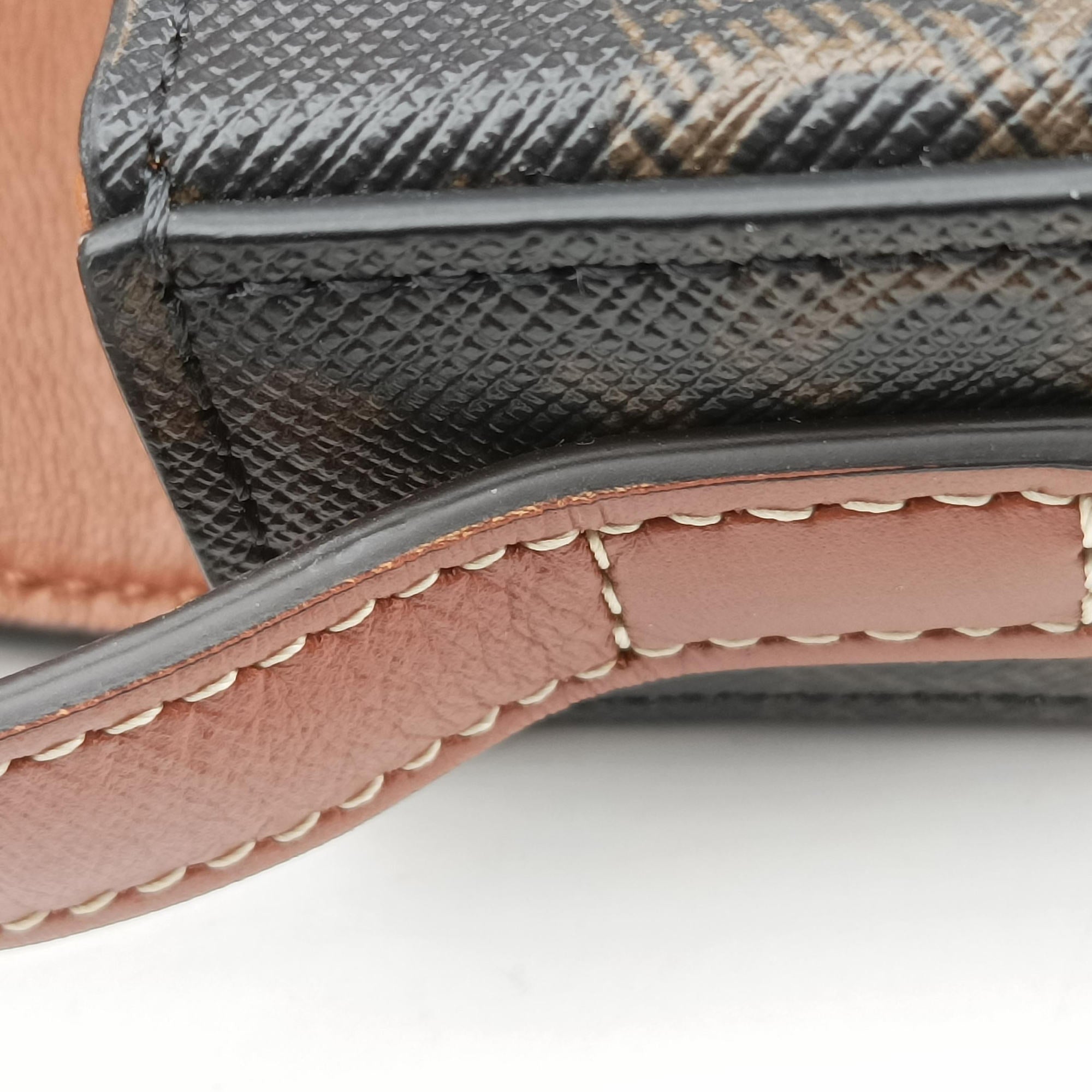TRIOMPHE Brown PVC coated canvas F-CU-1242トリオンフ ブラウン PVCコーティングキャンバス F-CU-1242