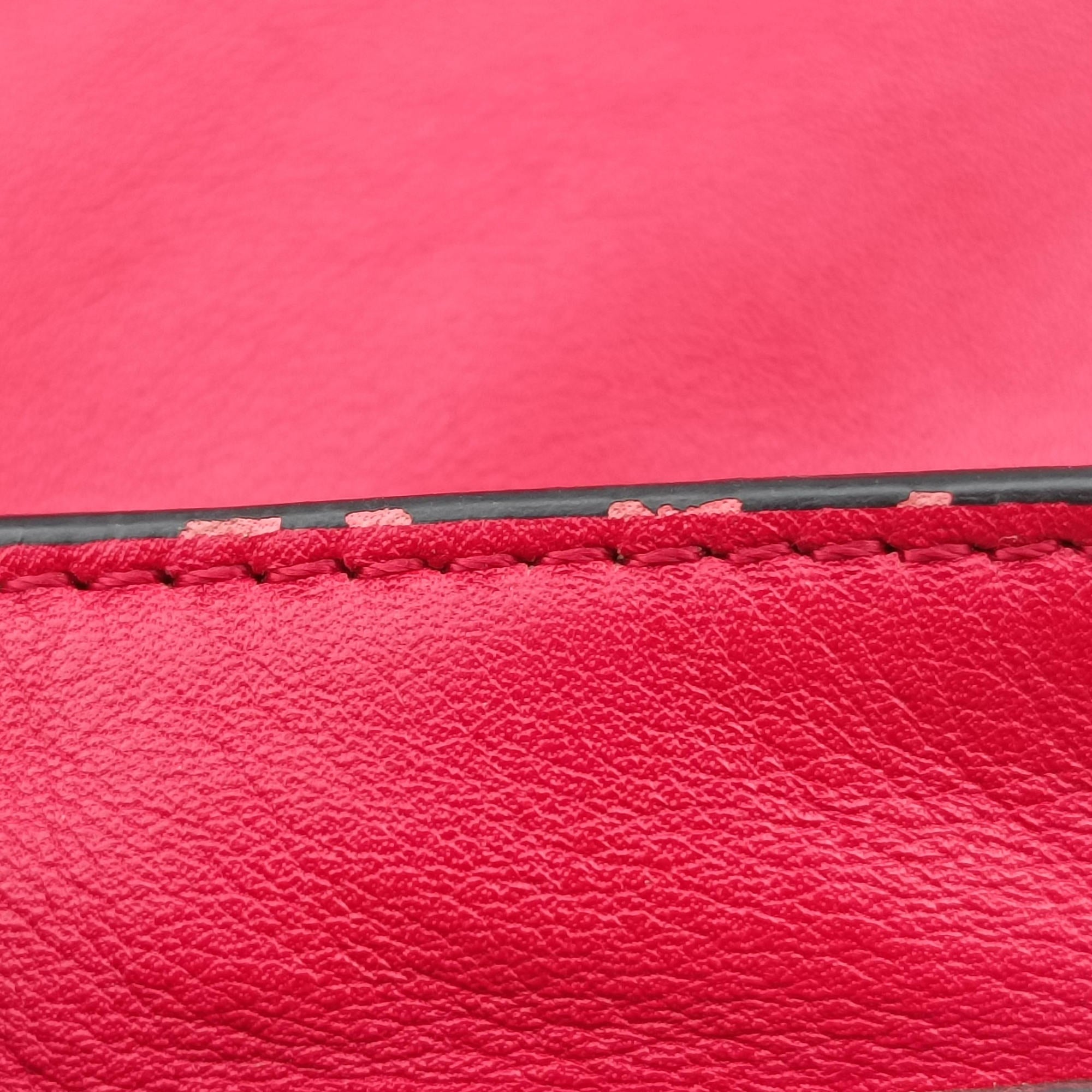 Rockstud Red Leather Lot number unknownロックスタッズ レッド レザー 製番不明