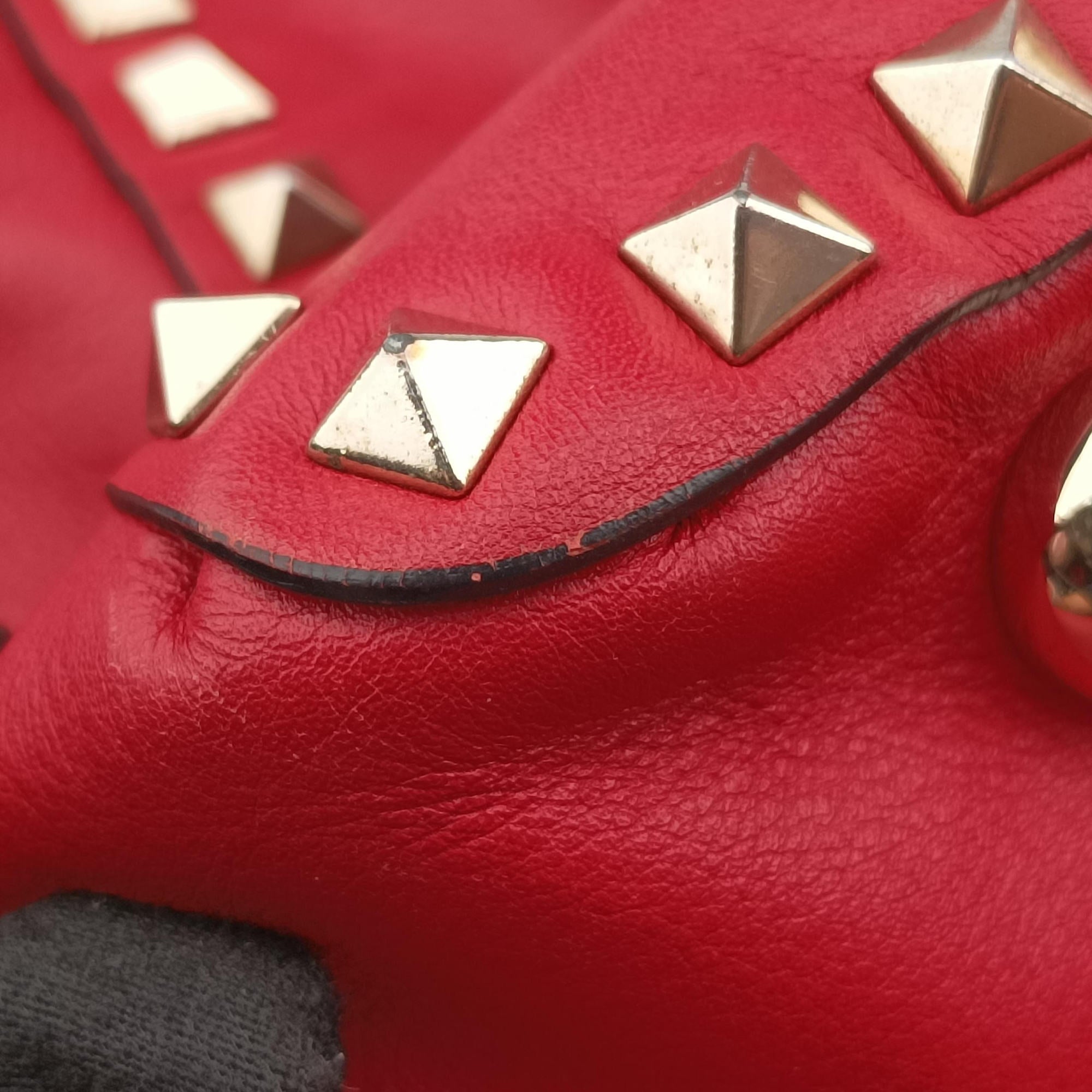 Rockstud Red Leather Lot number unknownロックスタッズ レッド レザー 製番不明