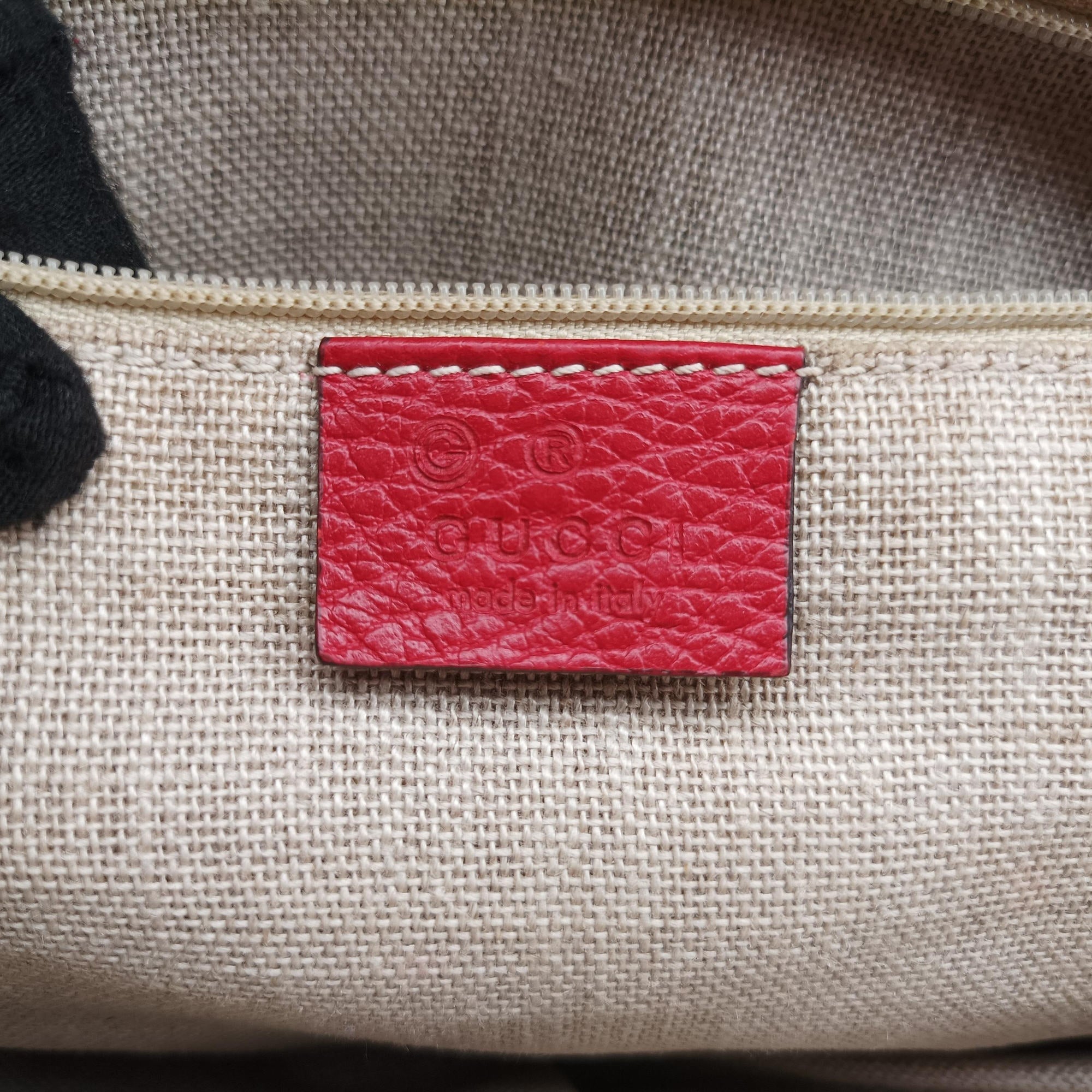 interlocking G Charmy Red Leather 449659 H022927099インターロッキングG チャーム アウトレット レッド レザー 449659 H022927099