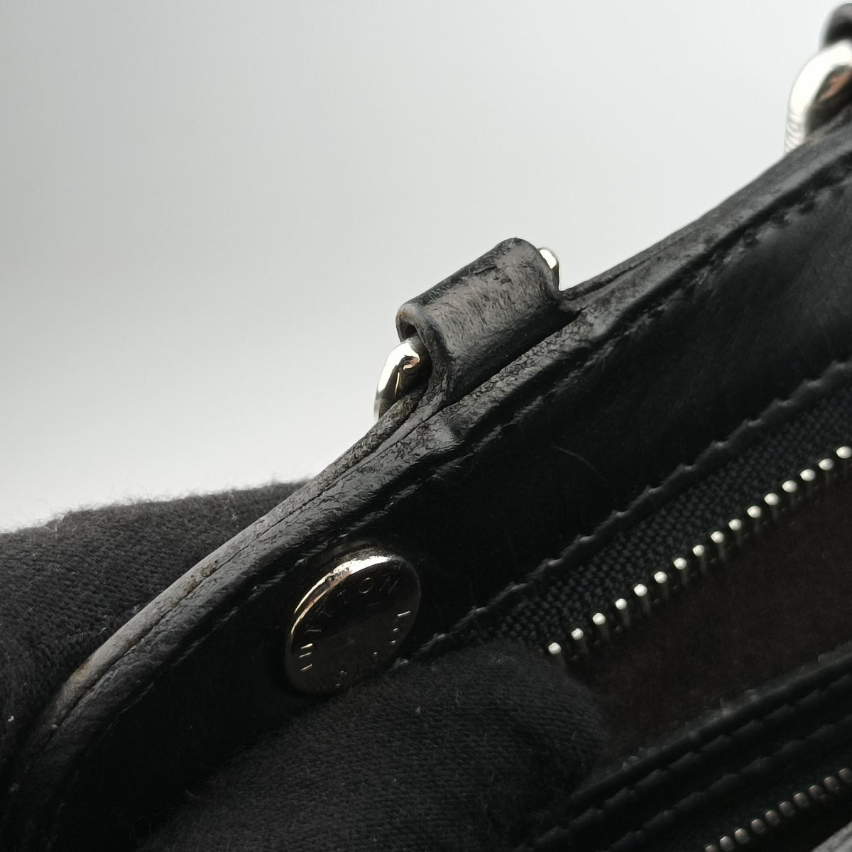 Pre-owned Louis Vuitton Brea MM Noir Epi M40329 shoulderbag | stylenewstar