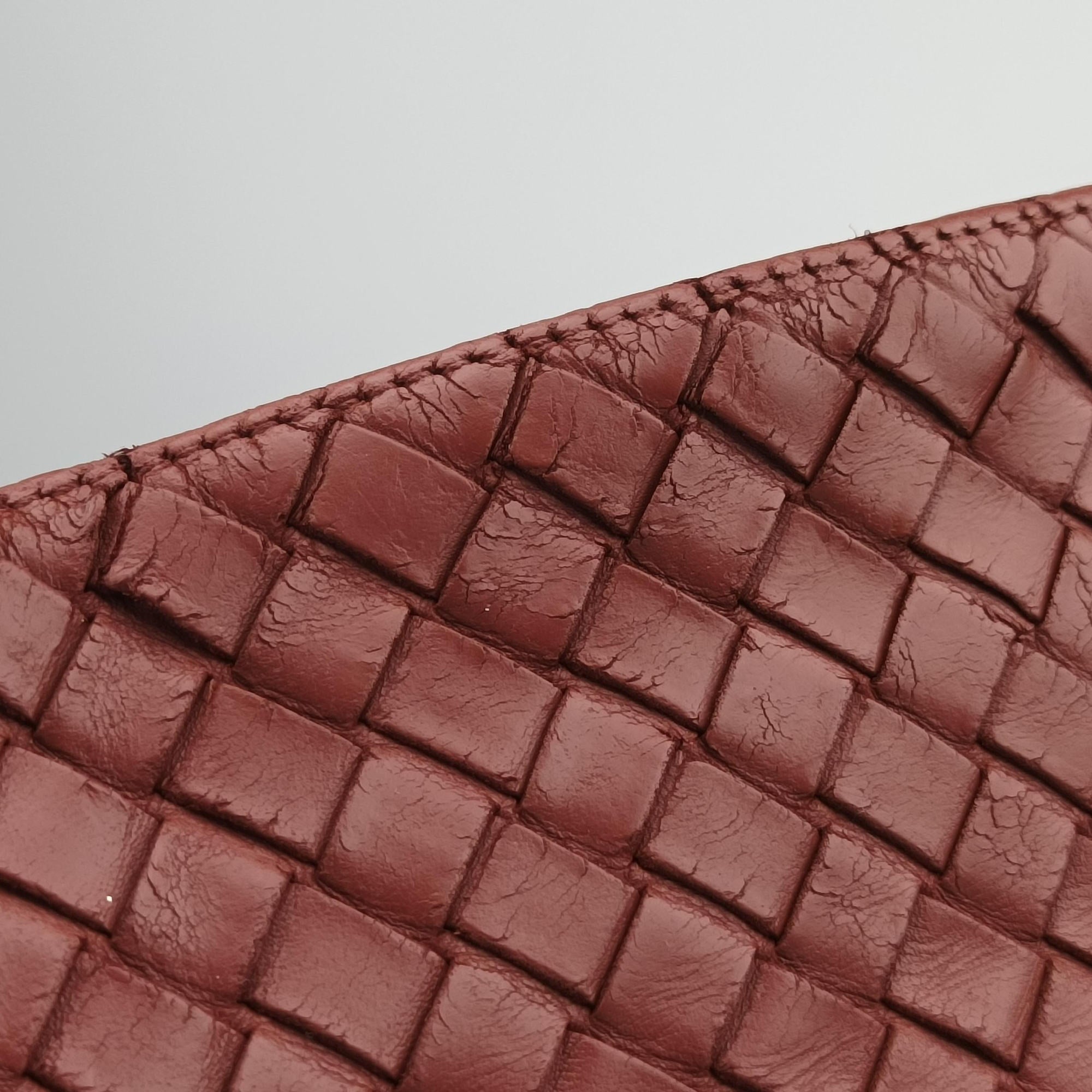 Intrecciato Red lambskin B01402325Dイントレチャート レッド ラムスキン B01402325D