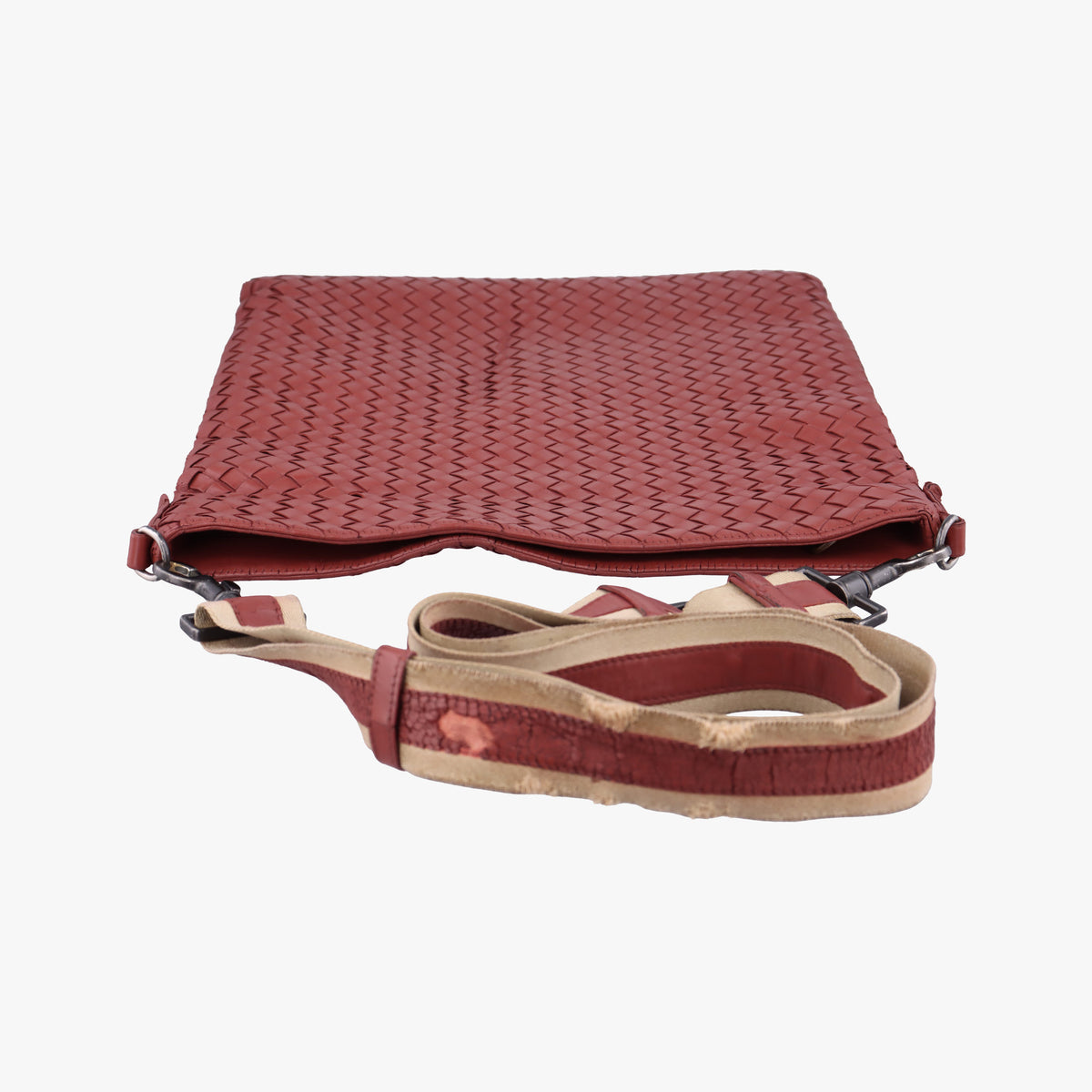 Intrecciato Red lambskin B01402325Dイントレチャート レッド ラムスキン B01402325D