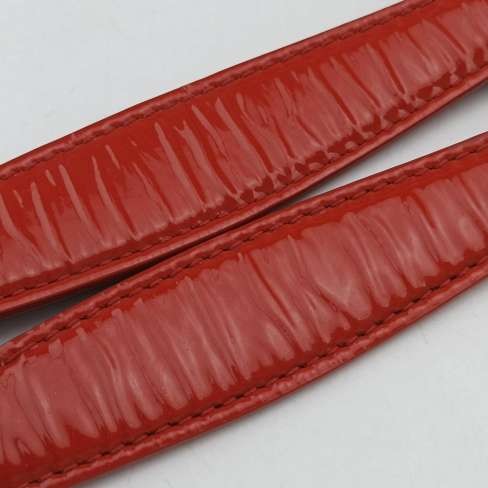 Intrecciato Olimpia Red lambskin B07176403Fイントレチャート オリンピア レッド ラムスキン B07176403F