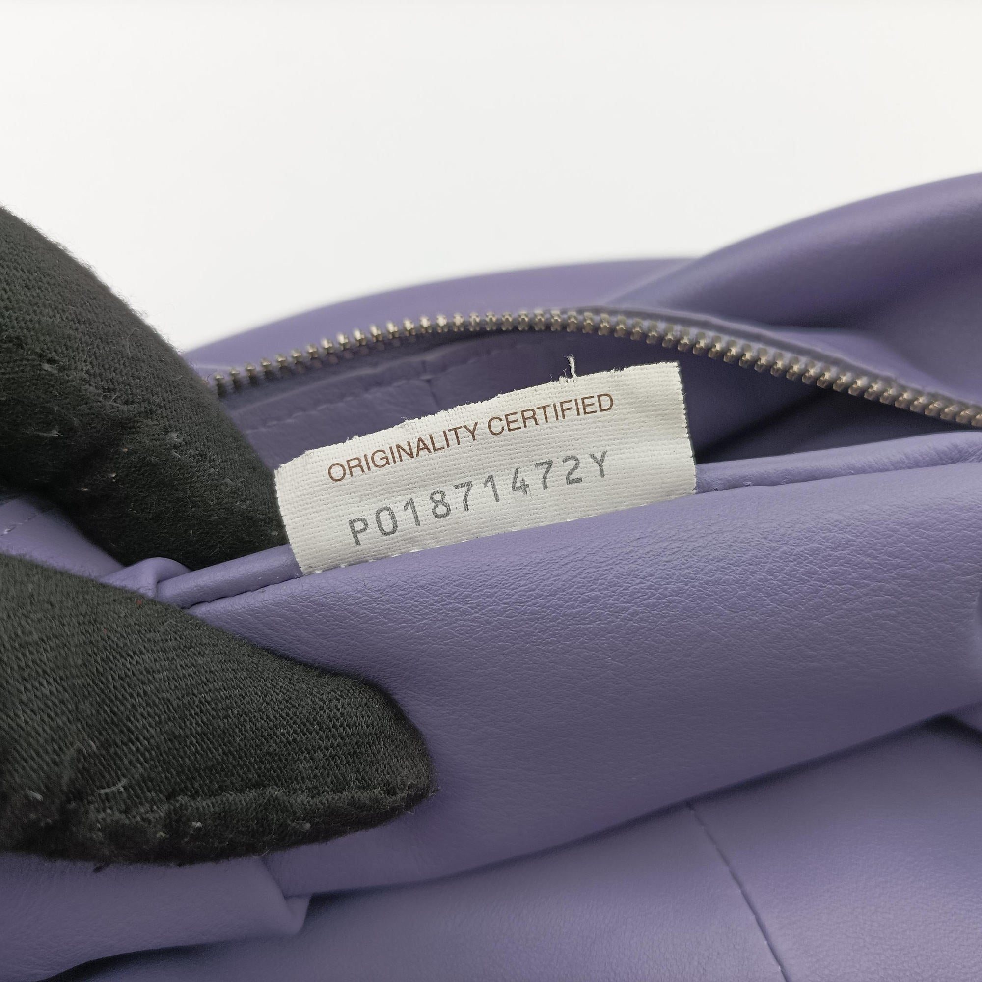 Double Knot Purple lambskin P01871472Yダブルノット パープル ラムスキン P01871472Y