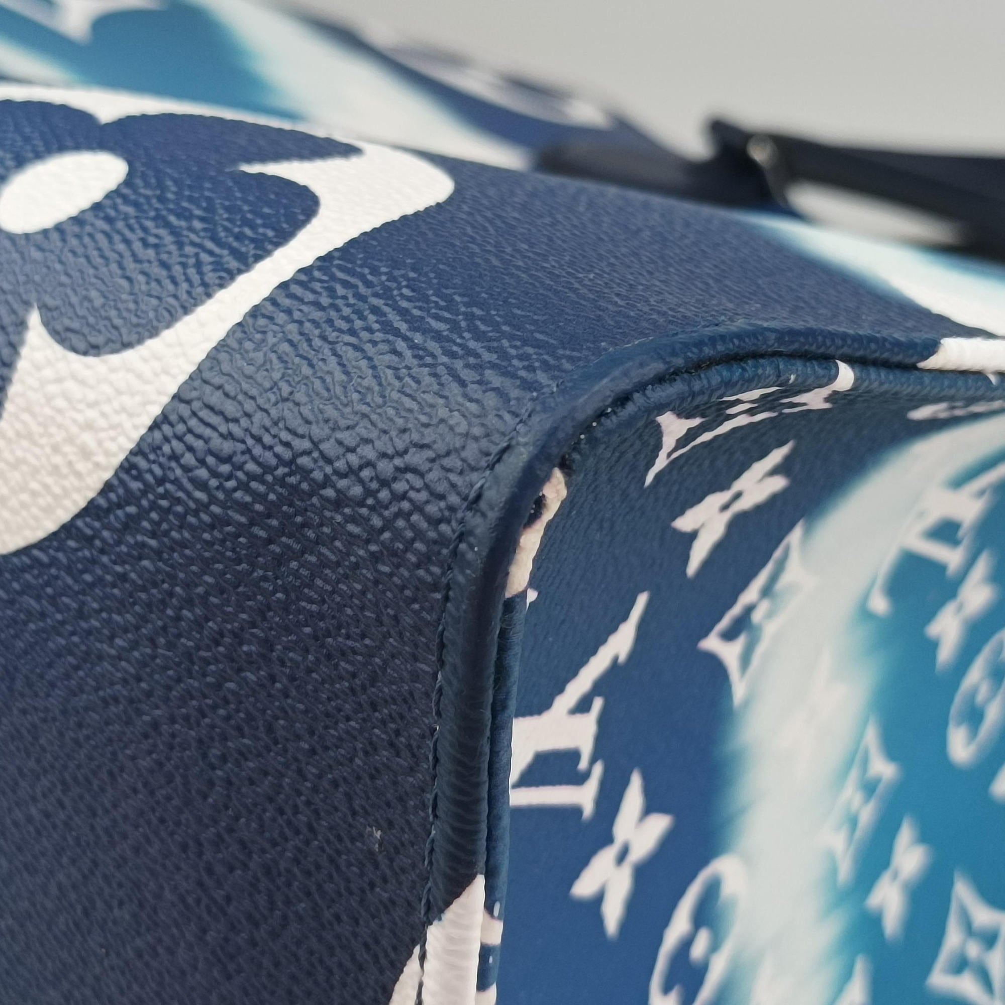 LV ESCALE OnTheGo GM Blue Monogram Giant M45120 FL2200 IC ChipLVエスカル オンザゴーGM ブルー モノグラム ジャイアント M45120 FL2200 ICチップ