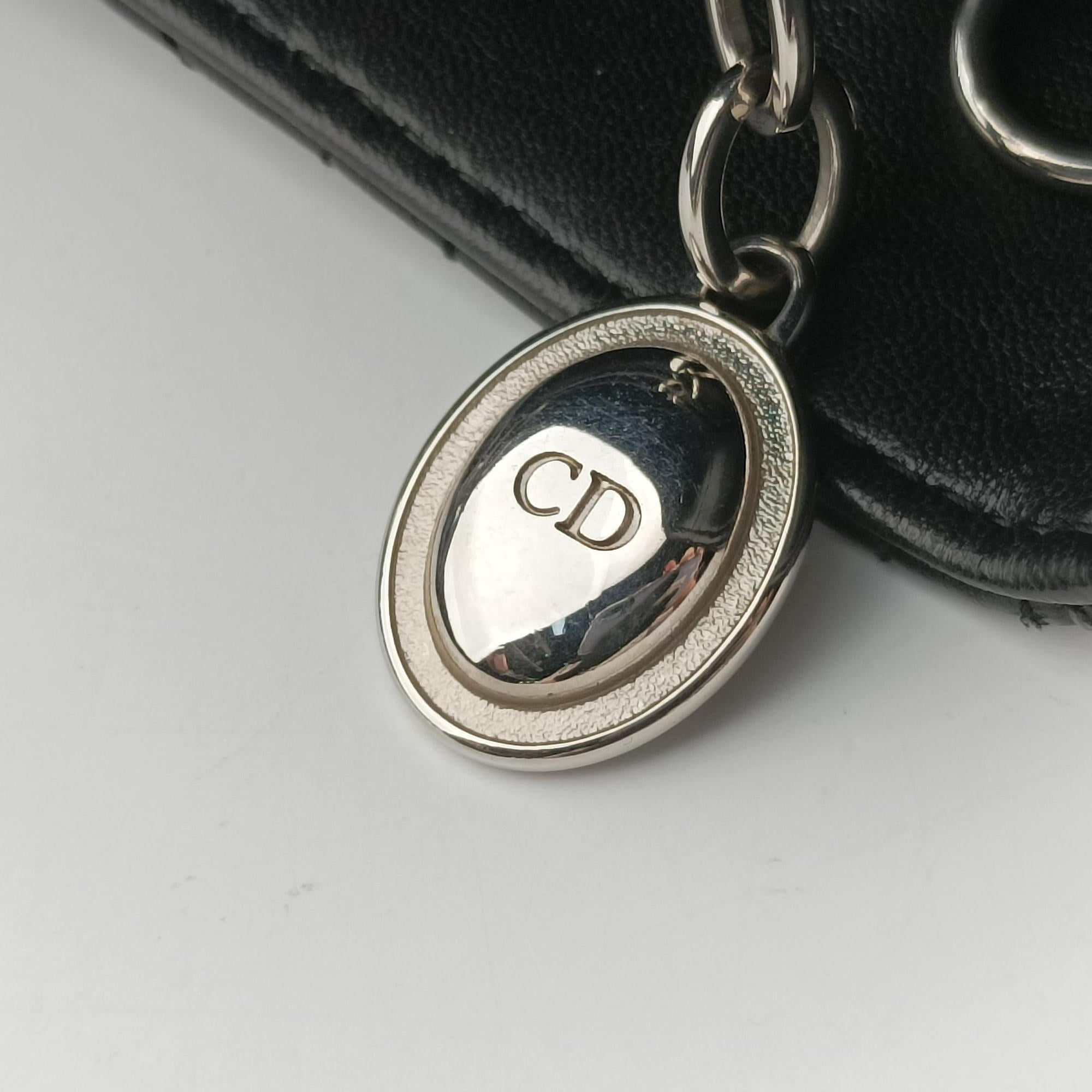 Lady Dior Black lambskin 26-MA-0140レディディオール ブラック ラムスキン 26-MA-0140