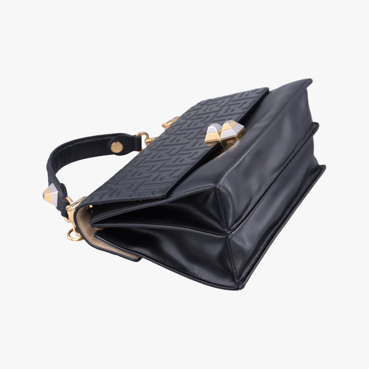 Pre-owned Fendi Kan I Black Leather 8BT283 shoulderbag | stylenewstar