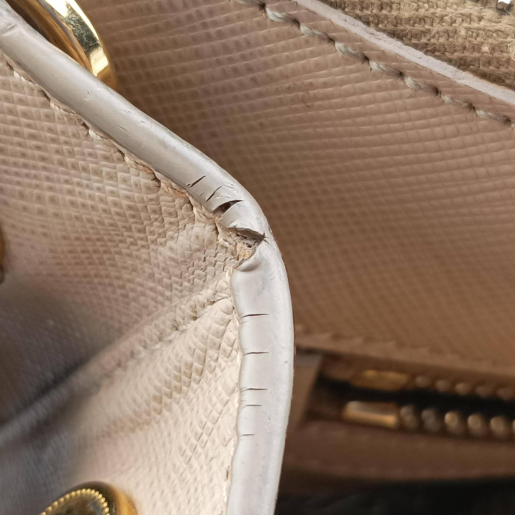 Galleria Beige SAFFIANO Leather BN1786 64ガレリア ベージュ サフィアーノレザー BN1786 64