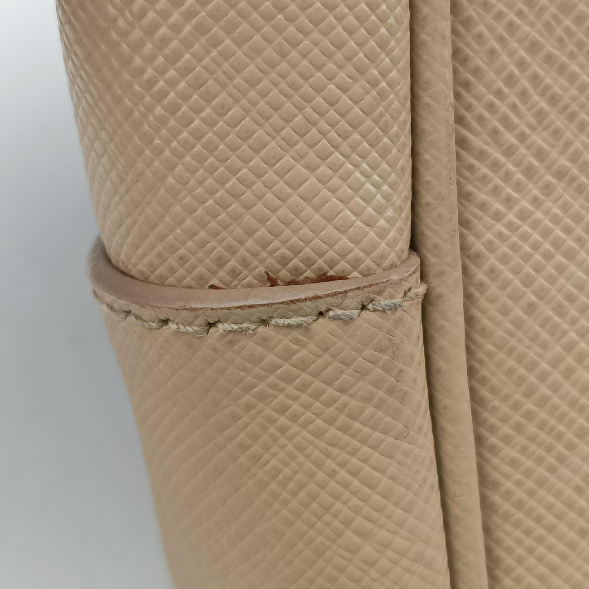 Galleria Beige SAFFIANO Leather BN1786 64ガレリア ベージュ サフィアーノレザー BN1786 64