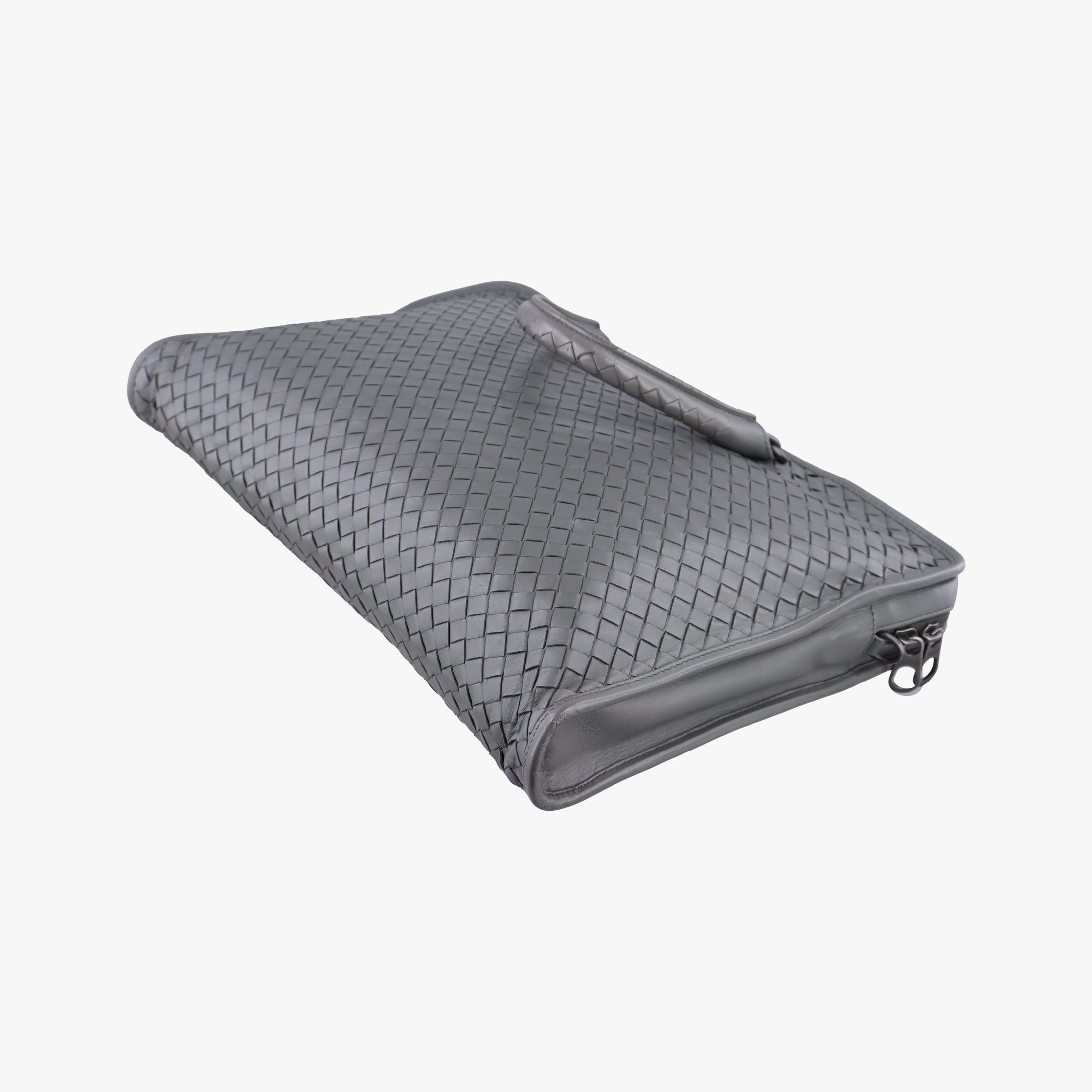 Intrecciato Grey lambskin B02802370Fイントレチャート グレー ラムスキン B02802370F