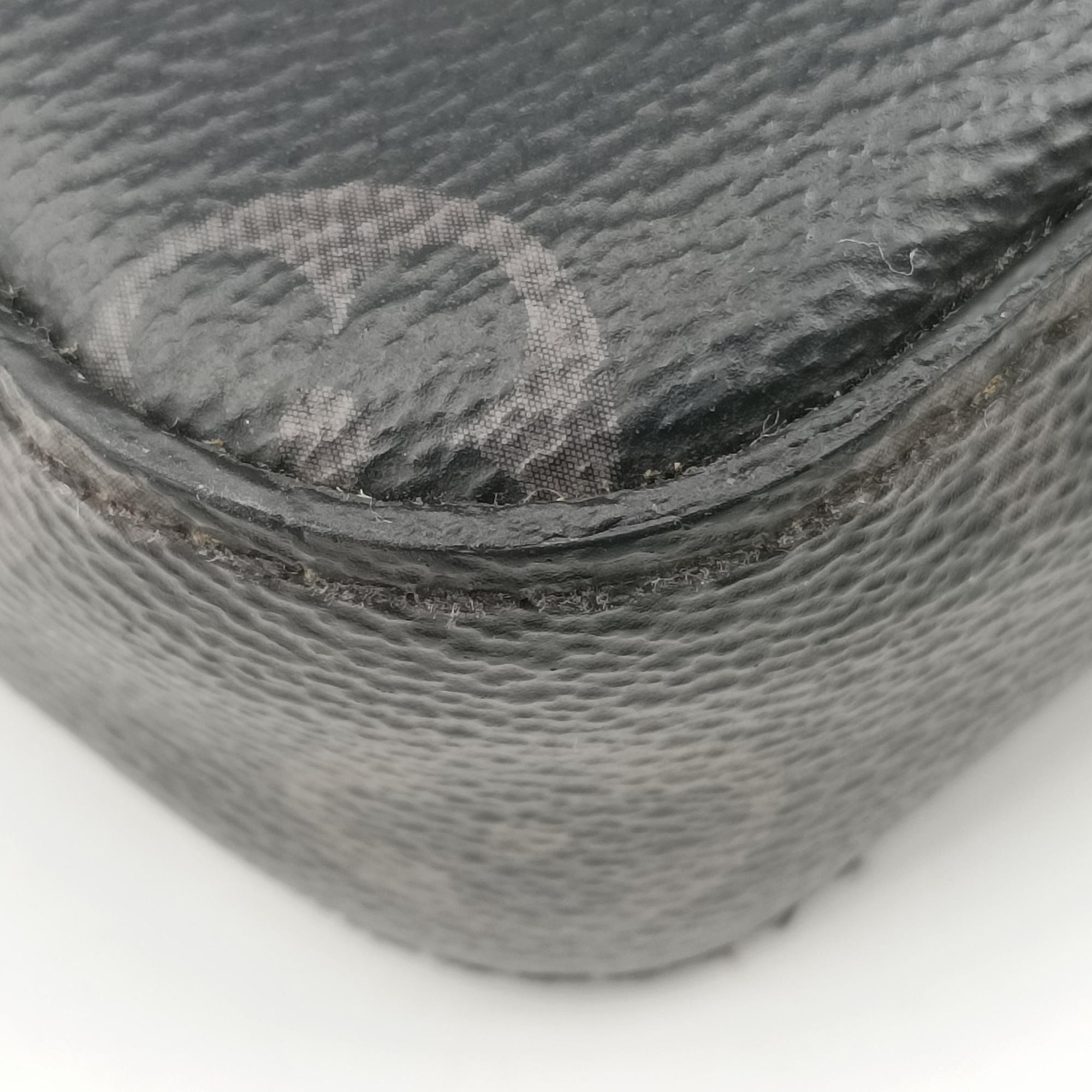 Trio Messenger black Monogram Eclipse Reverse M69443 IC Chipトリオ メッセンジャー ブラック モノグラム エクリプス リバース M69443 ICチップ