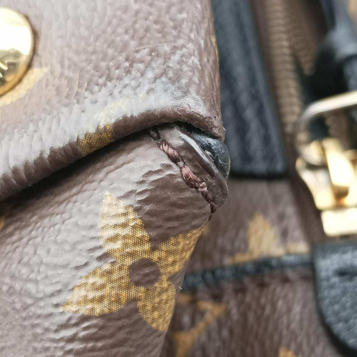 Tournel PM Noir Monogram canvas M44057 AH1167トゥルネルPM ノワール モノグラムキャンバス M44057 AH1167