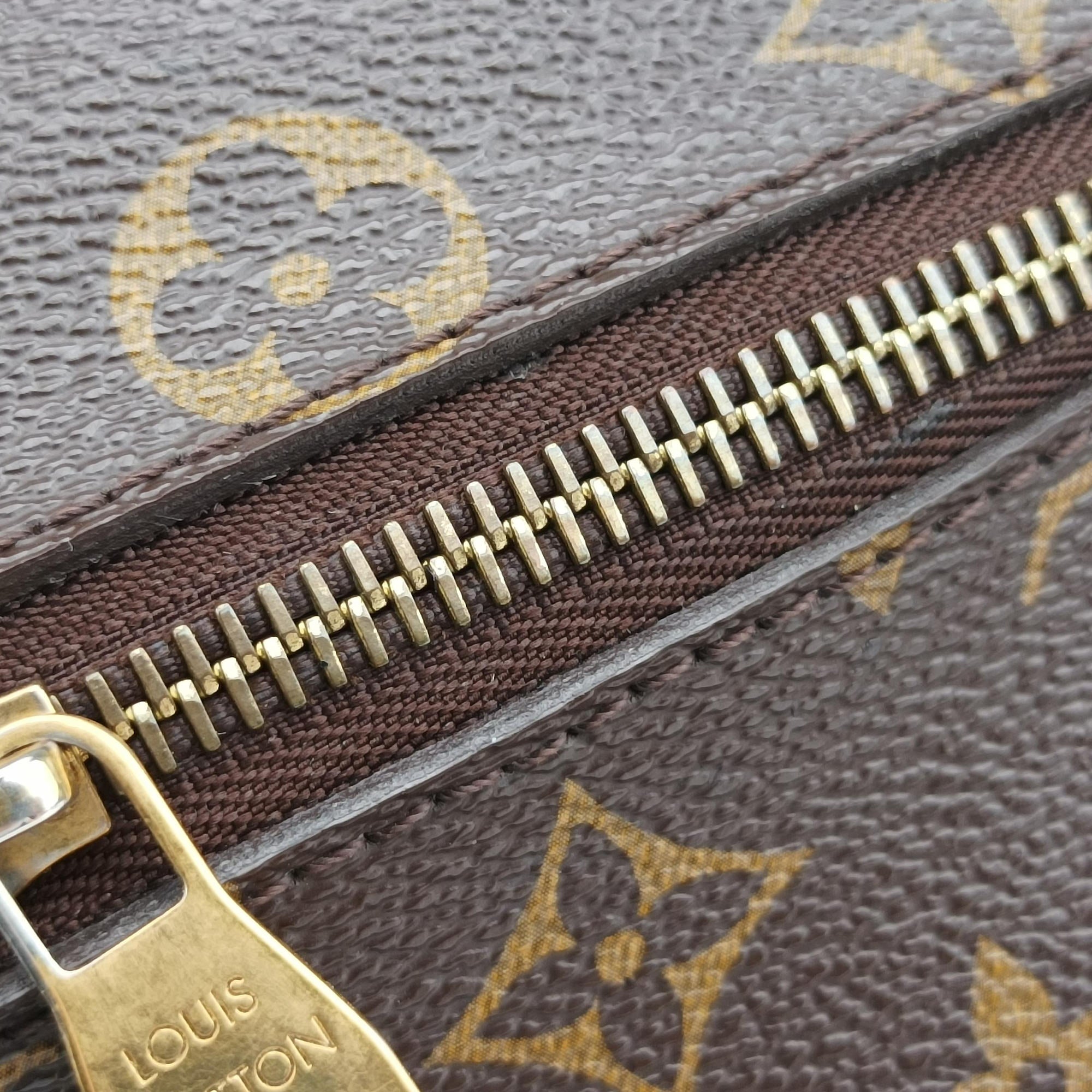 Pochette Metis MM Brown Monogram Canvas M44875 DR2133ポシェットメティスMM モノグラム/ブラウン モノグラムキャンバス M44875 DR2133