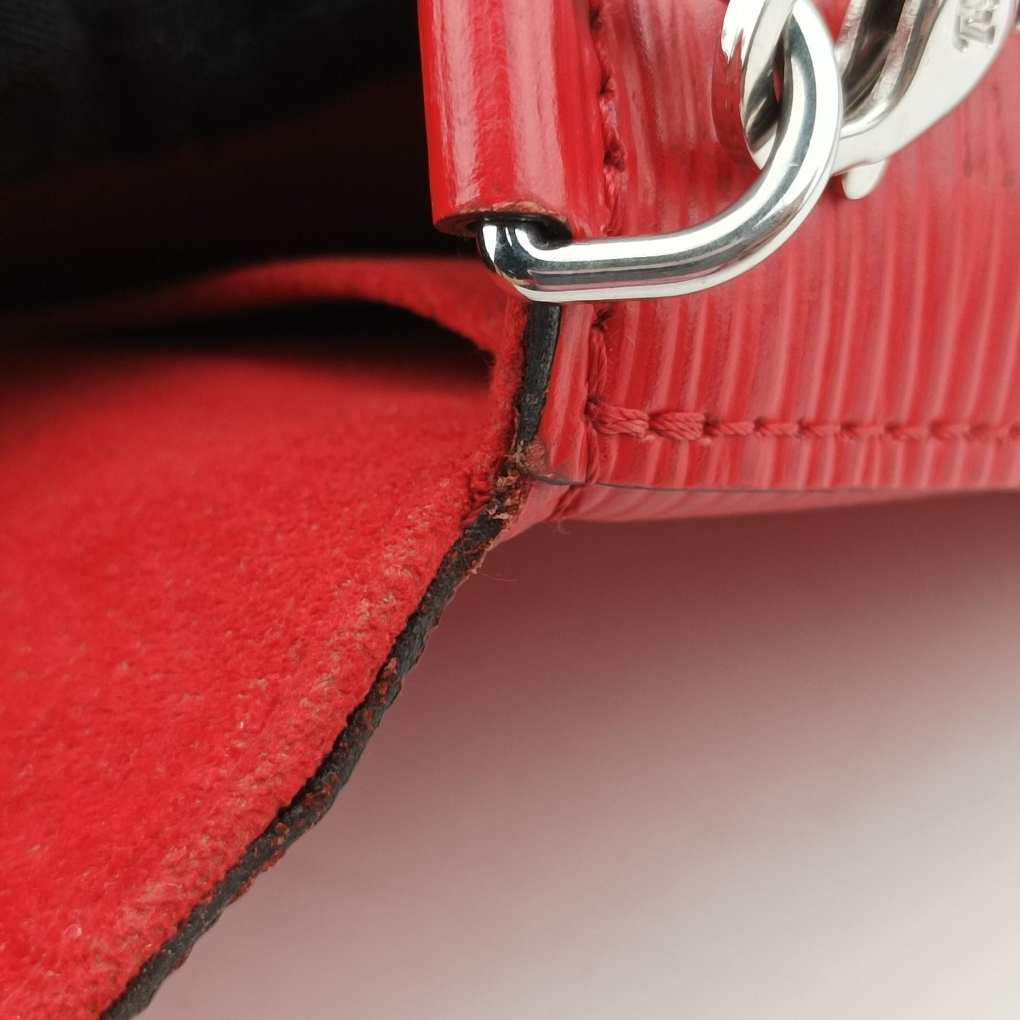 Pochette Felice COQUELICOT Epi M41559 TJ0188ポシェットフェリシー コクリコ エピ M41559 TJ0188