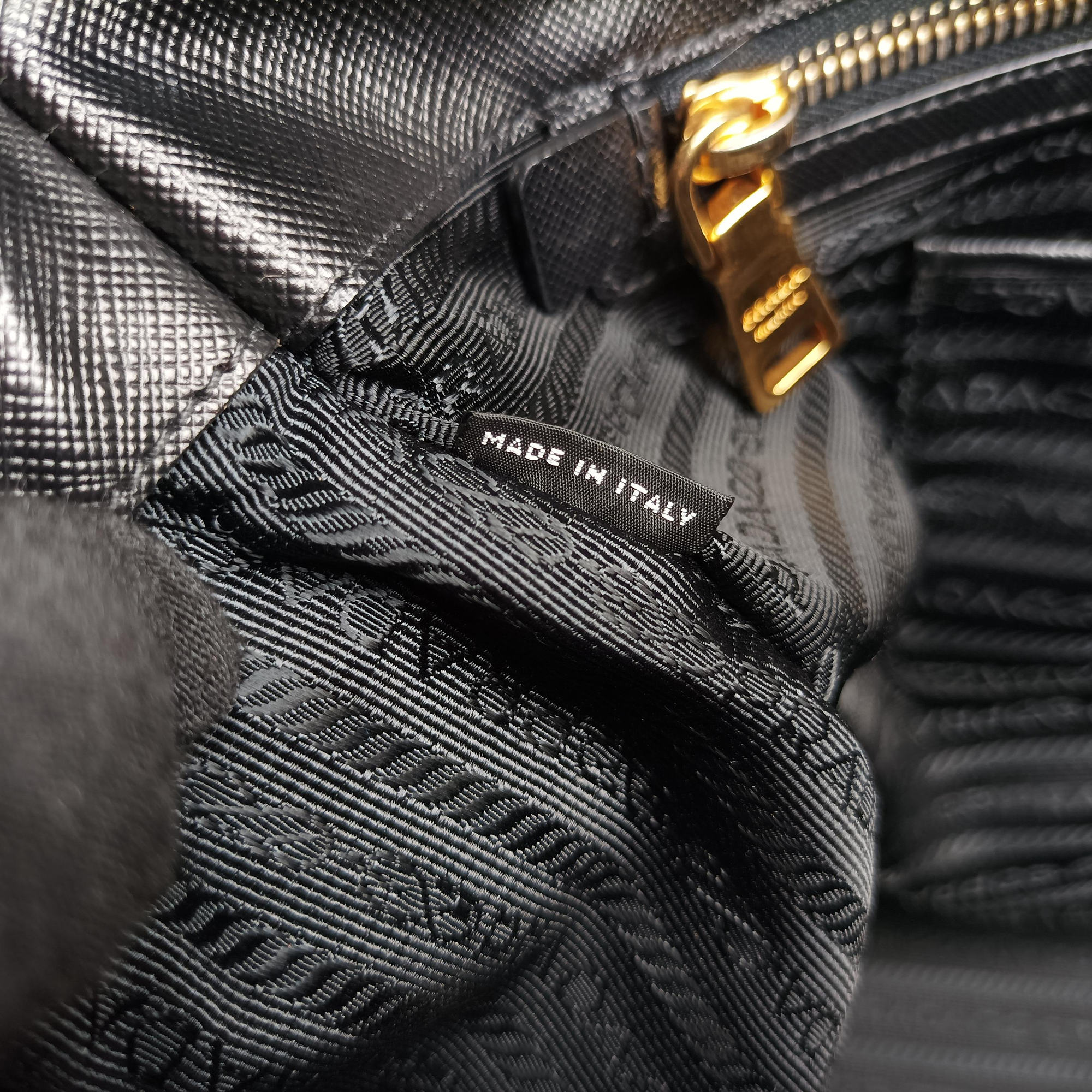 Galleria Black SAFFIANO Leather BN2274 7/A 165ガレリア ブラック サフィアーノレザー BN2274 7/A 165