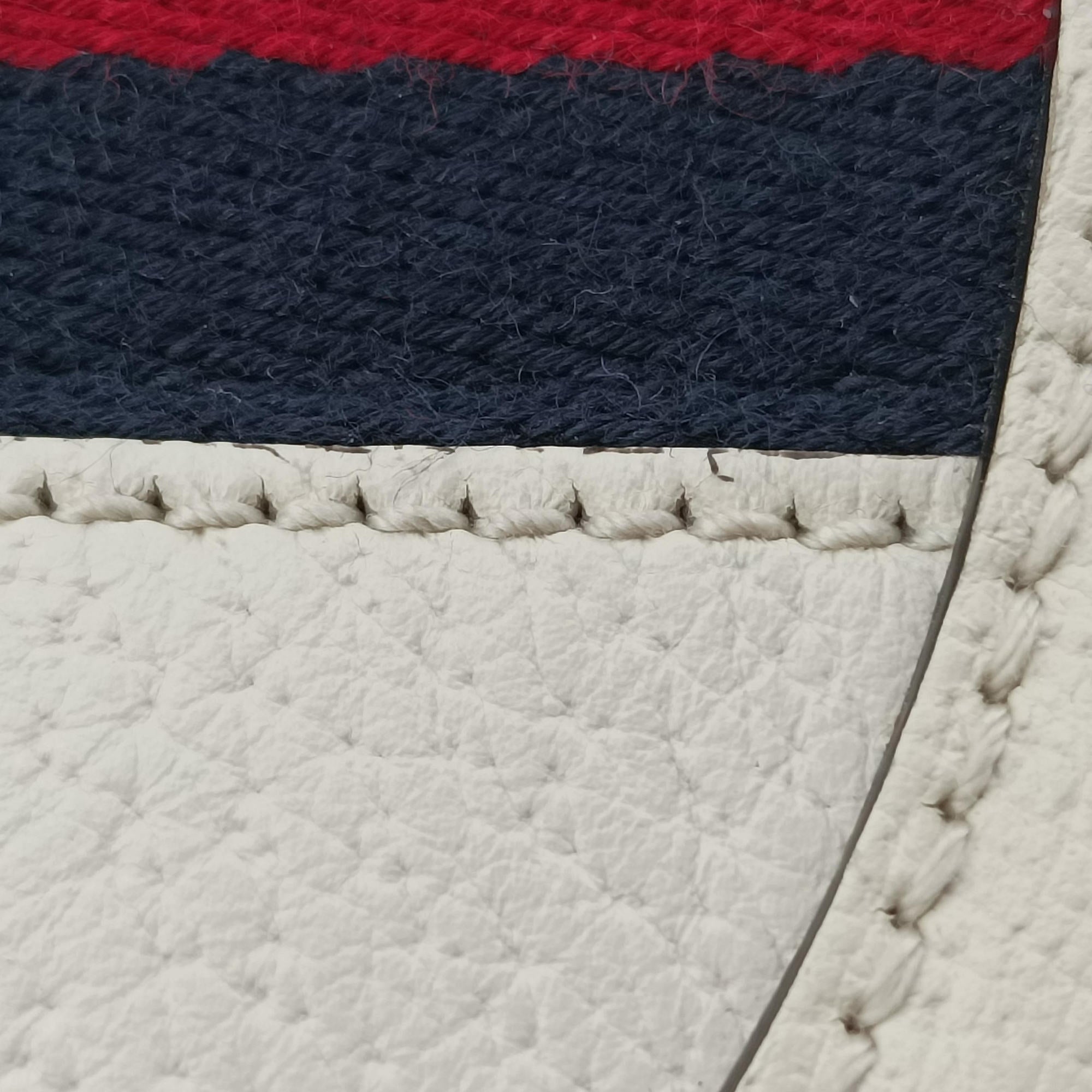 Ophidia White Leather 550618 G032166730オフィディア ホワイト レザー 550618 G032166730