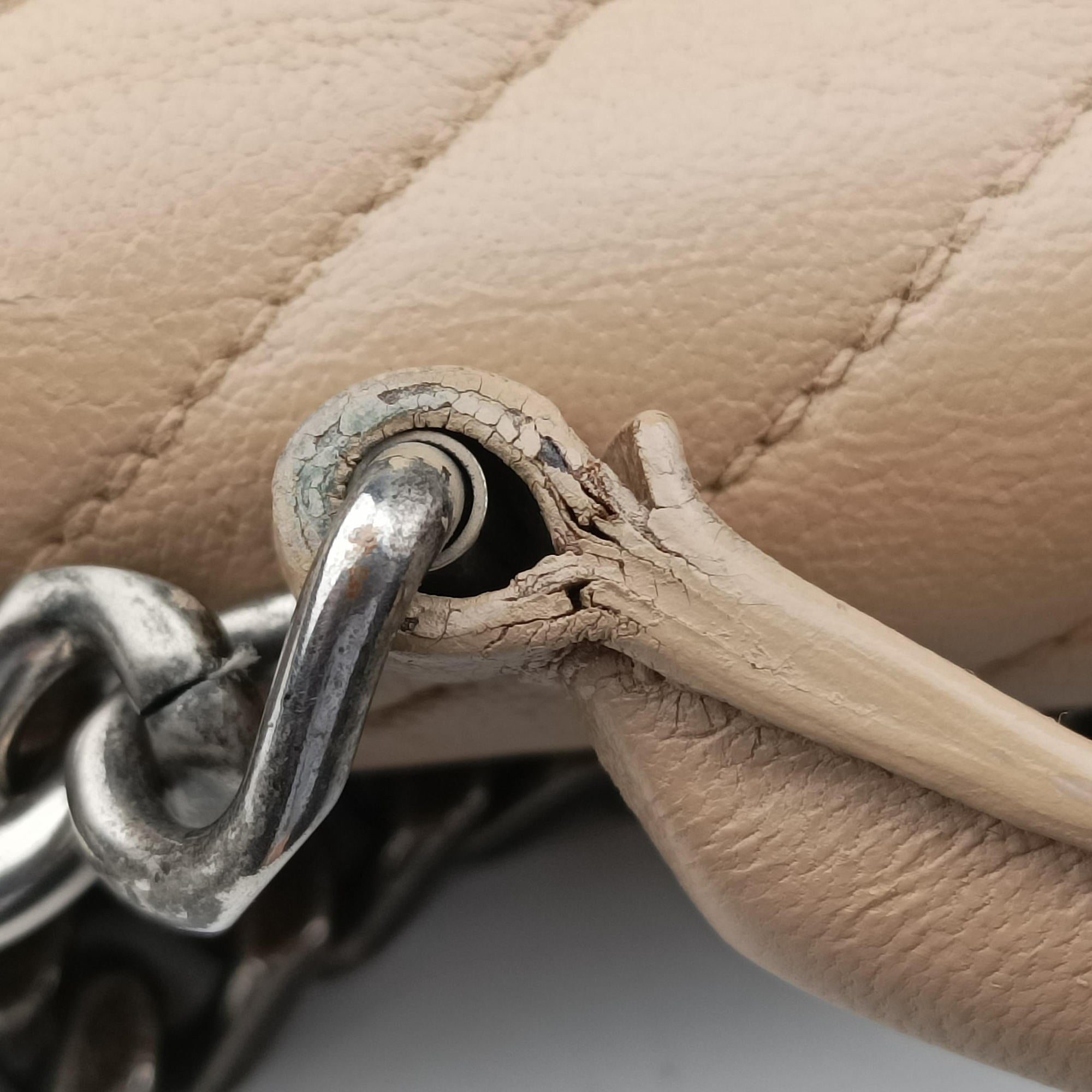 COLLEGE Beige Leather 428056 DMR428056.0216カレッジ ベージュ レザー 428056 DMR428056.0216