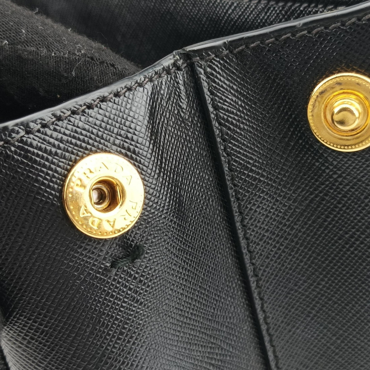 Galleria Black SAFFIANO Leather BN2274 31/H 208ガレリア ブラック サフィアーノレザー BN2274 31/H 208