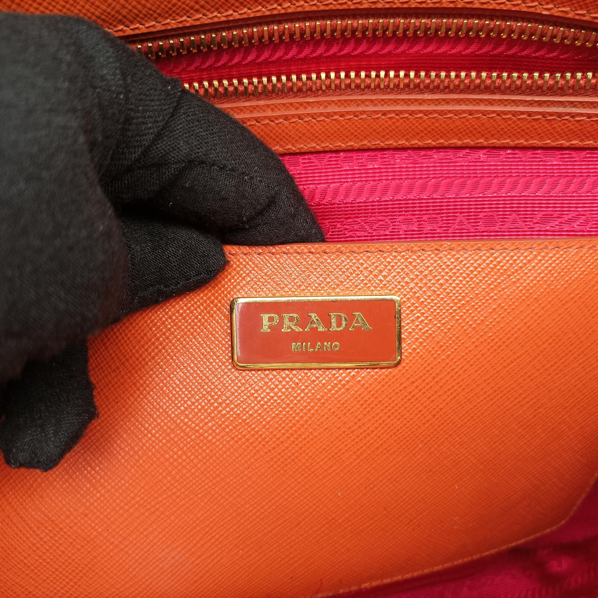 Galleria Orange×red SAFFIANO Leather BN1844 14 Xガレリア オレンジ×レッド サフィアーノレザー BN1844 14 X