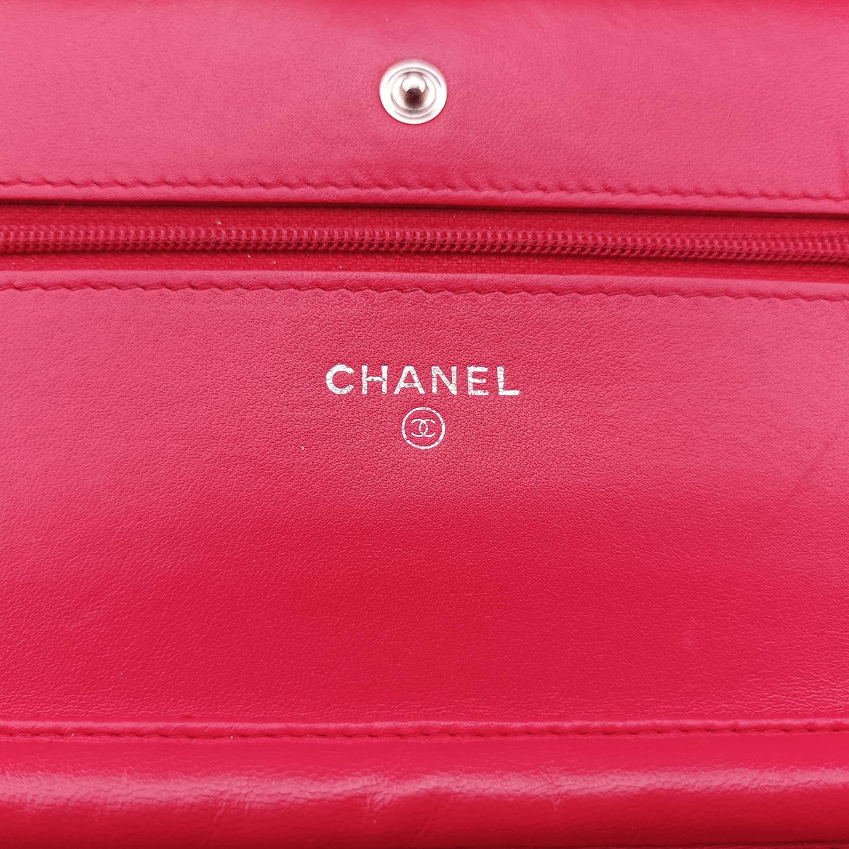 Pre-owned Chanel Matelasse coco mark Red lambskin A33814 shoulderbag | stylenewstar