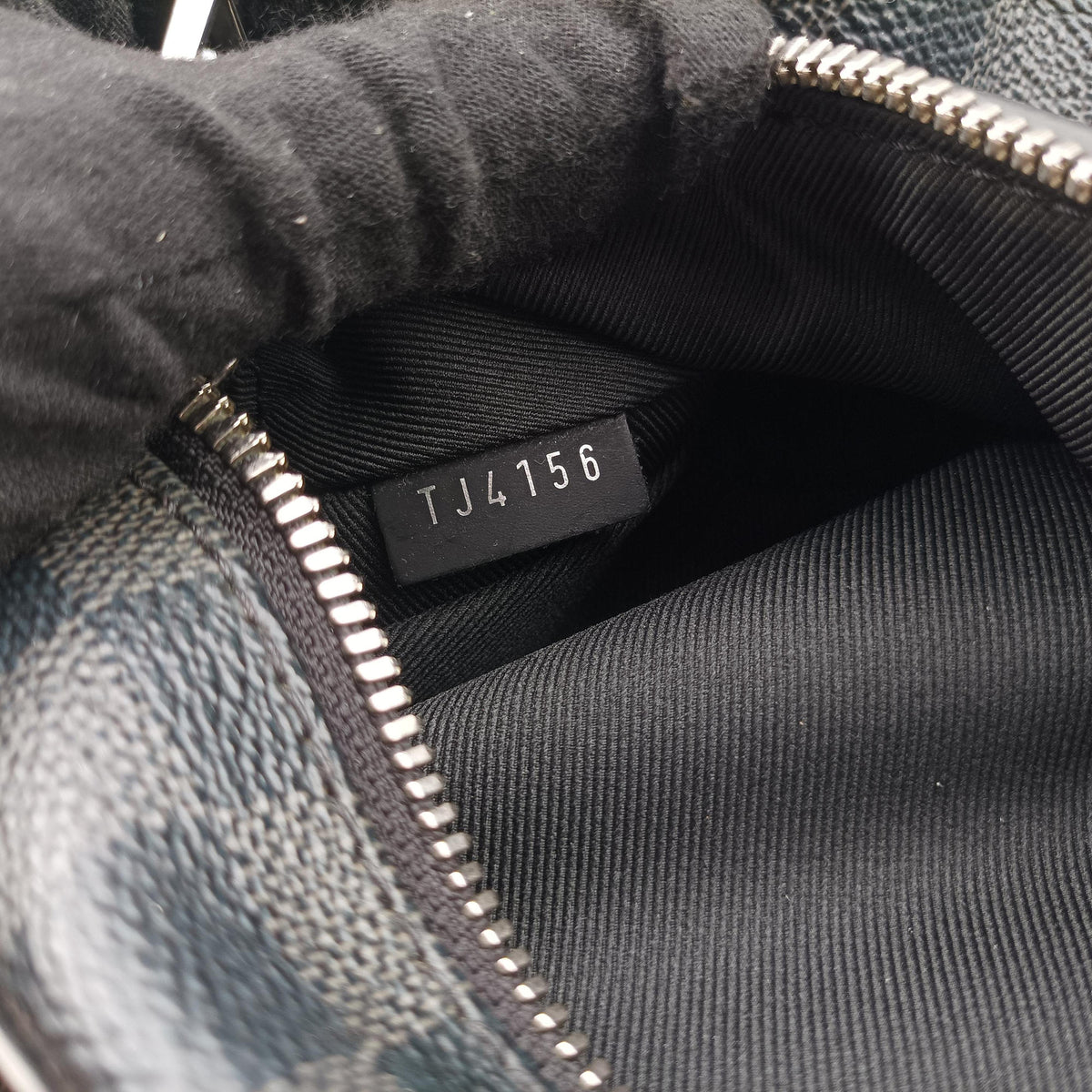Josh Noir Damier Graphite N41473 TJ4156ジョッシュ ノワール ダミエグラフィット N41473 TJ4156