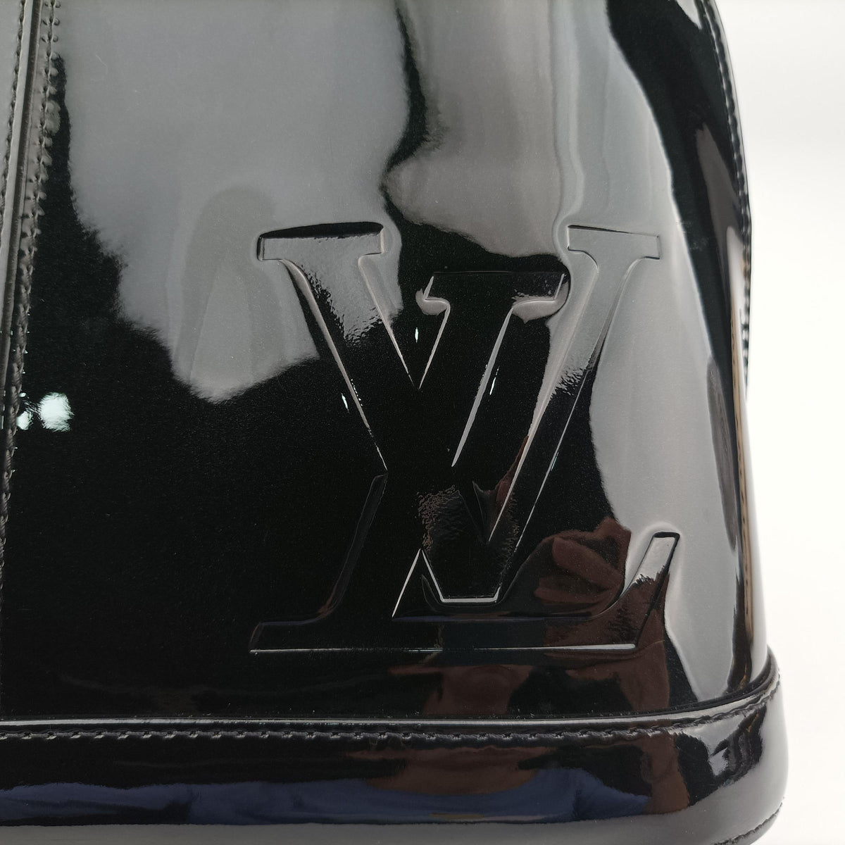 Pre-owned Louis Vuitton Miroir Alma PM BLACK Vernis M54705 shoulderbag | stylenewstar