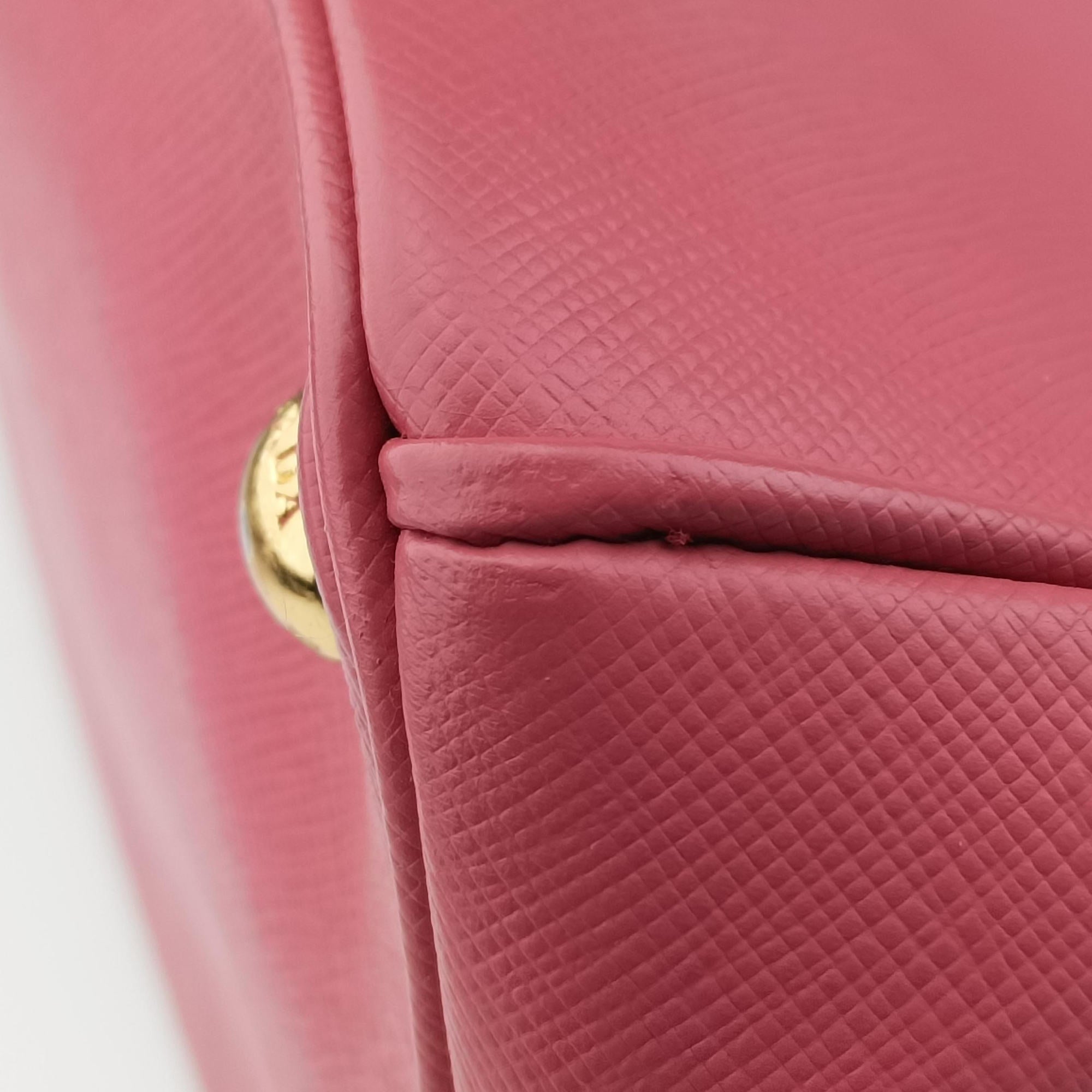 Galleria Rose SAFFIANO Leather BN1844 102ガレリア ローズ レッド サフィアーノレザー BN1844 102