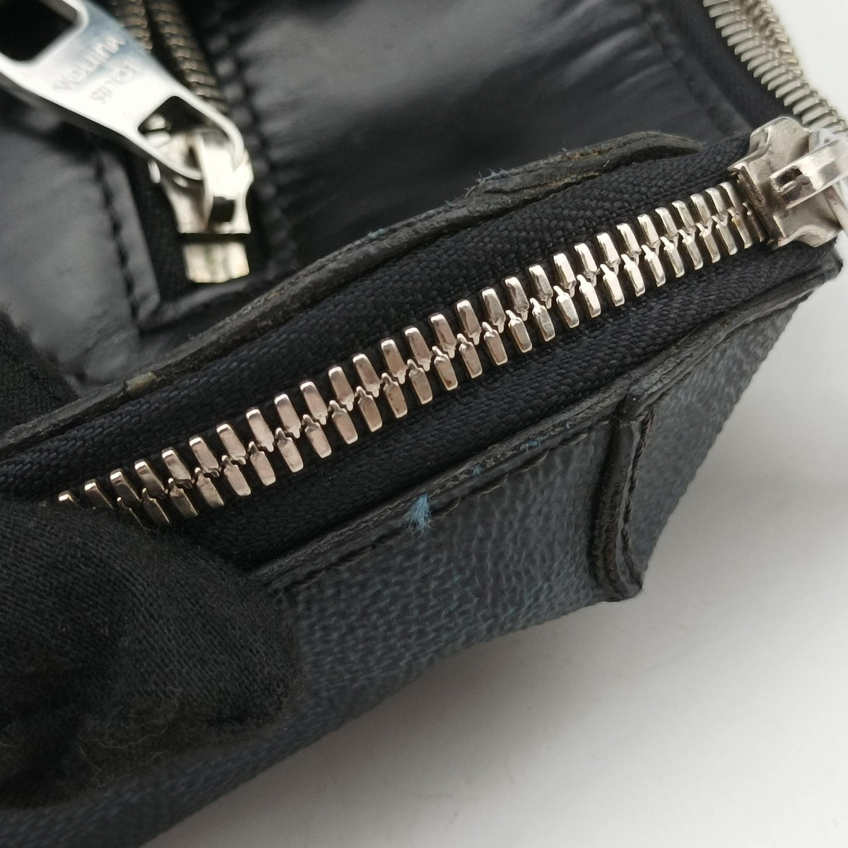 Pre-owned Louis Vuitton Porte-Documents Jour NM Noir Damier Graphite N48260 handbag | stylenewstar