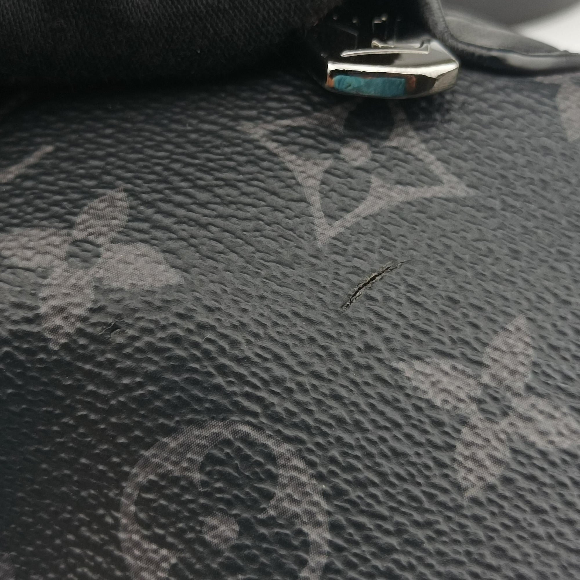 Discovery Bum Bag Black Monogram eclipse M44336 SA0231ディスカバリーバムバッグ ブラック モノグラム エクリプス M44336 SA0231