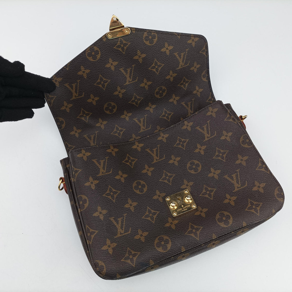 Pre-owned Louis Vuitton Pochette Metis MM Brown Monogram Canvas M44875 shoulderbag | stylenewstar