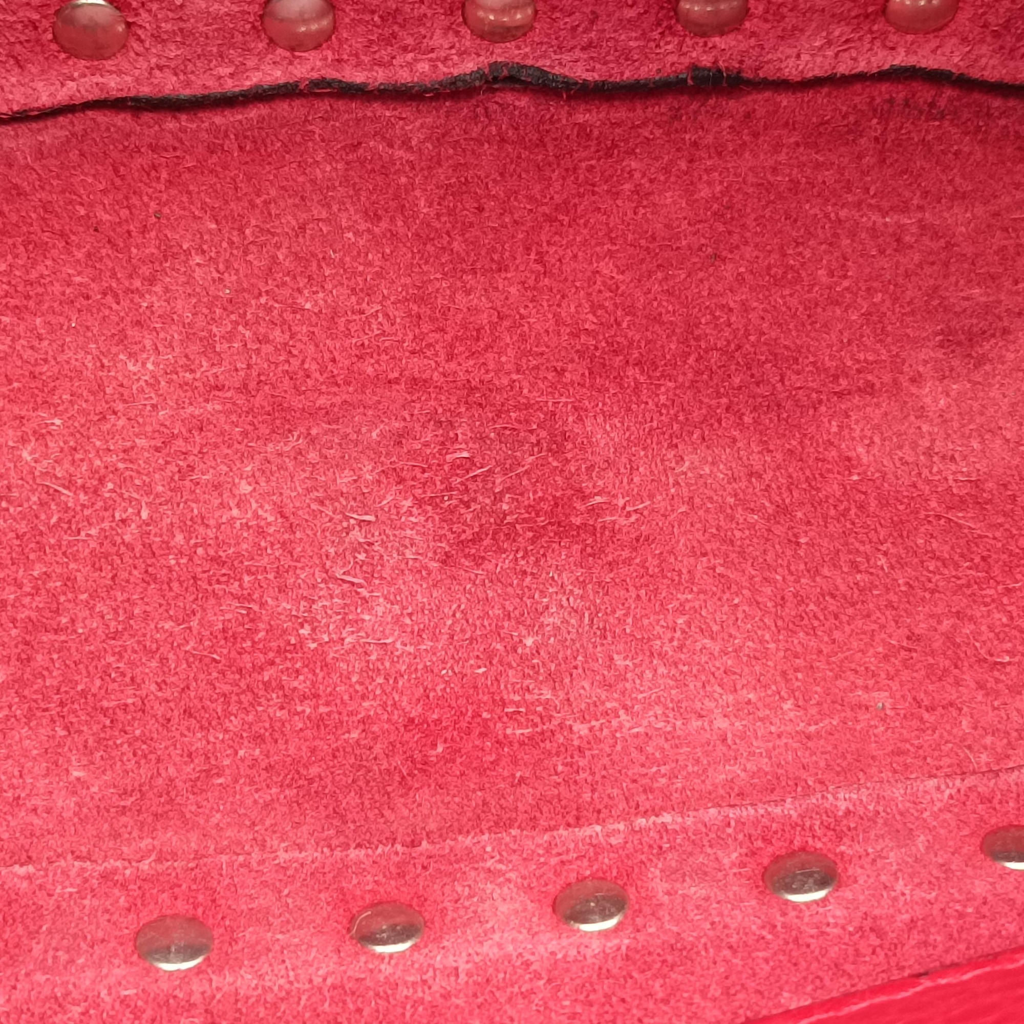Rockstud Red Leather TV-M809VSF2ロックスタッズ レッド レザー TV-M809VSF2
