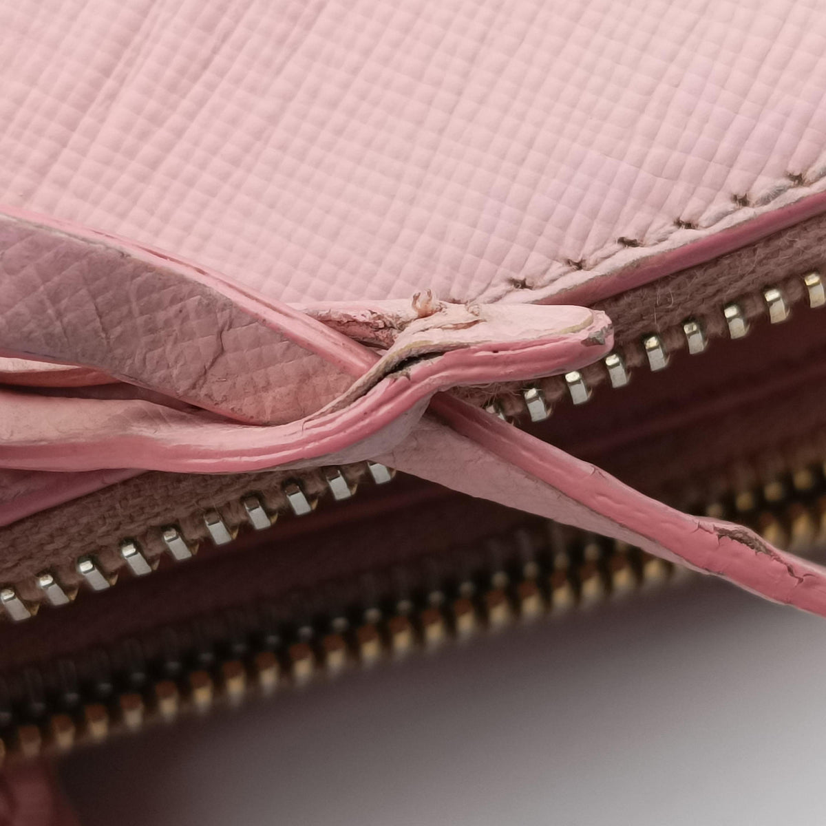 Galleria Pink SAFFIANO Leather BN1786 162ガレリア ピンク サフィアーノレザー BN1786 162