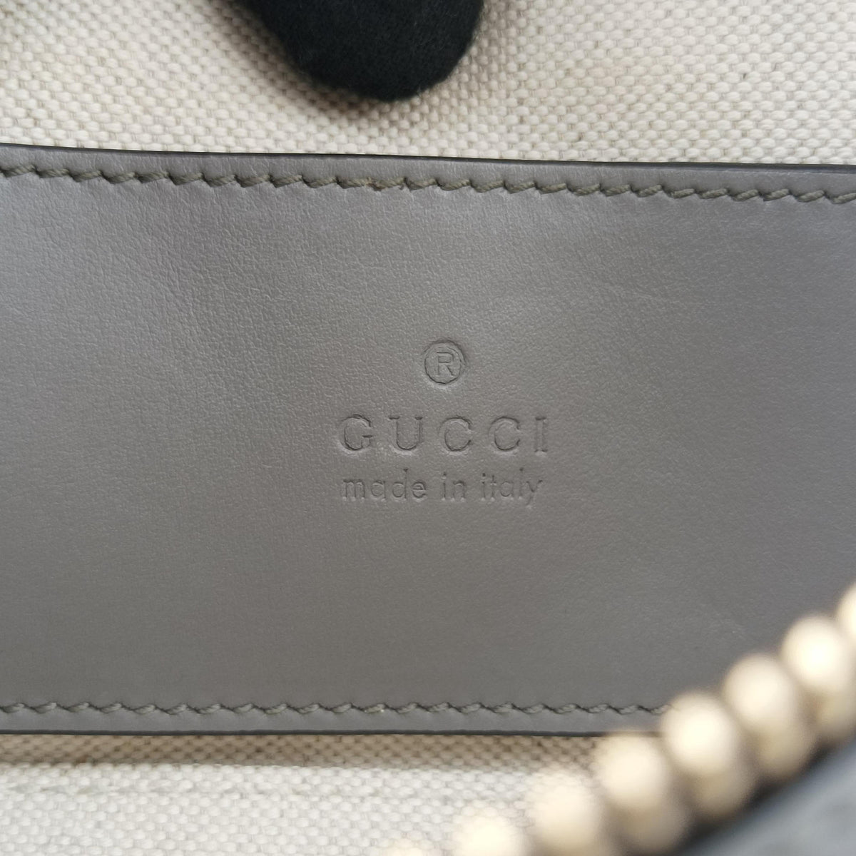 Vintage Gucci GG Matelasse Grey Leather 723770 shoulderbag | stylenewstar