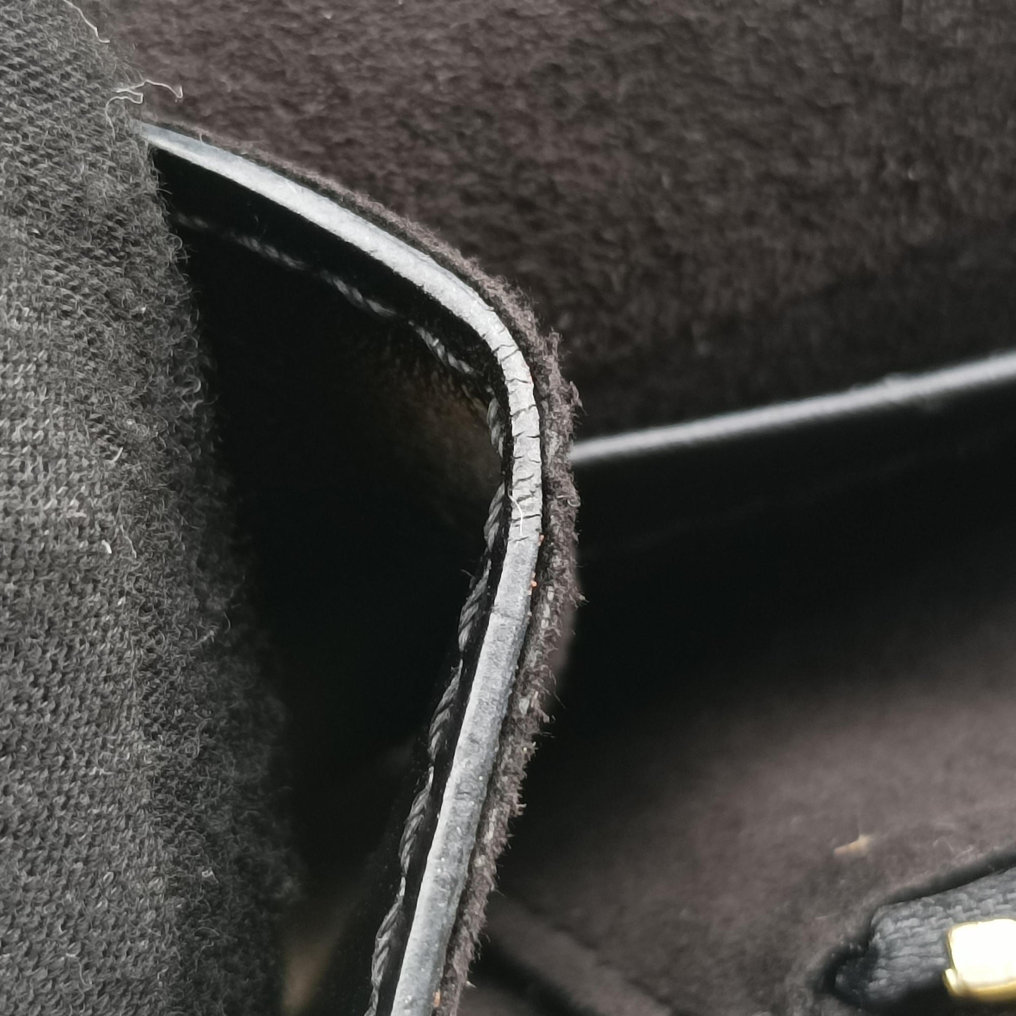 Pochette Louise GM Noir leather M51631 TR4165ポシェット ルイーズGM ノワール レザー M51631 TR4165