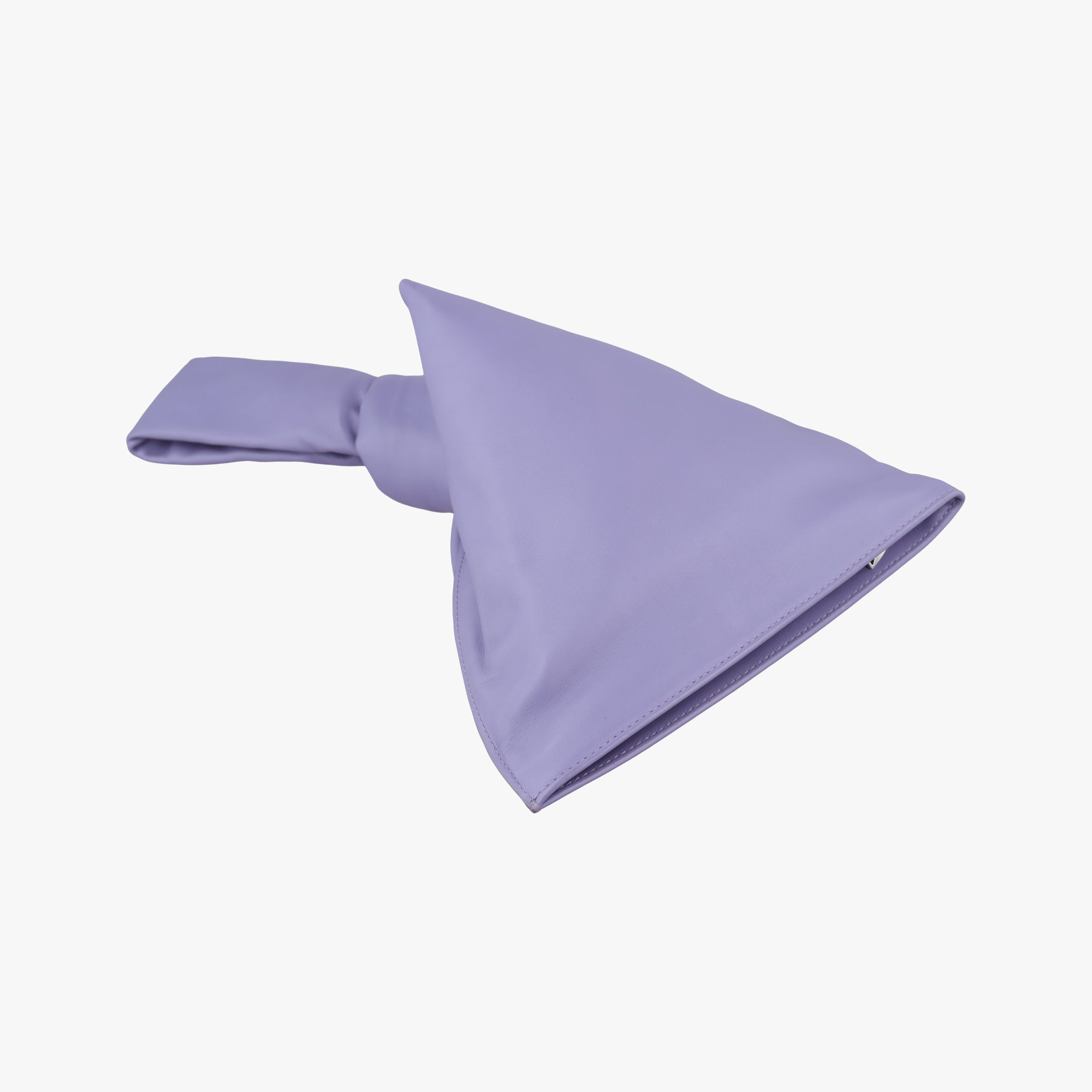 The TWIST Purple lambskin B09124181Nザ ツイスト パープル ラムスキン B09124181N