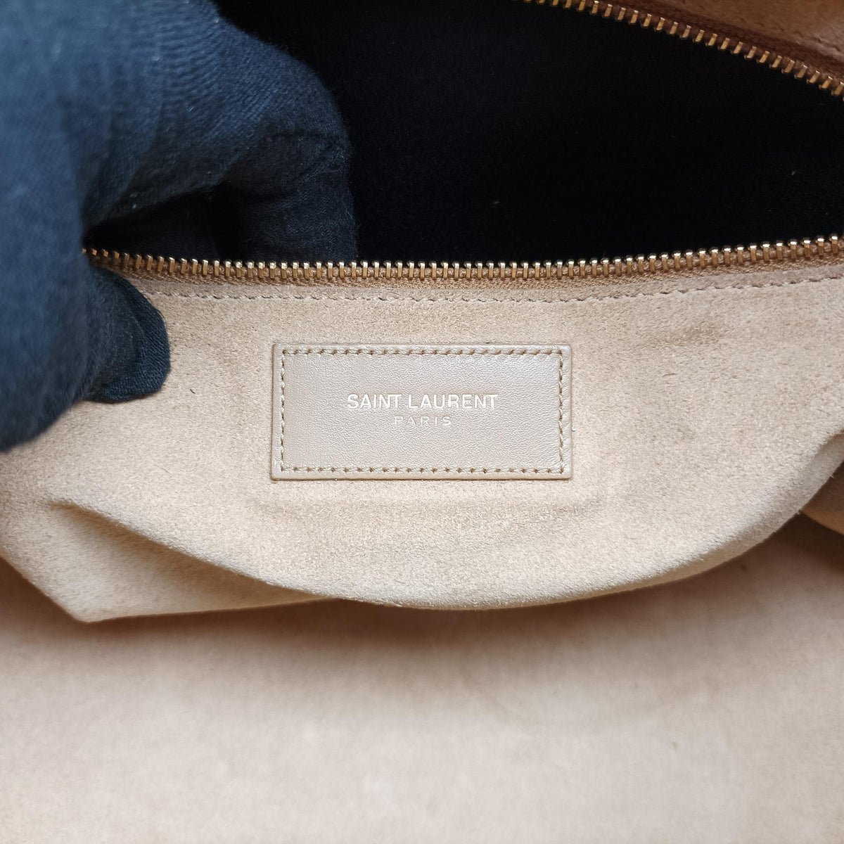 CLASSIC DUFFEL6 Black × Khaki Leather 322049 322049.486628クラシック ダッフル6 ブラック × カーキ レザー 322049 322049.486628
