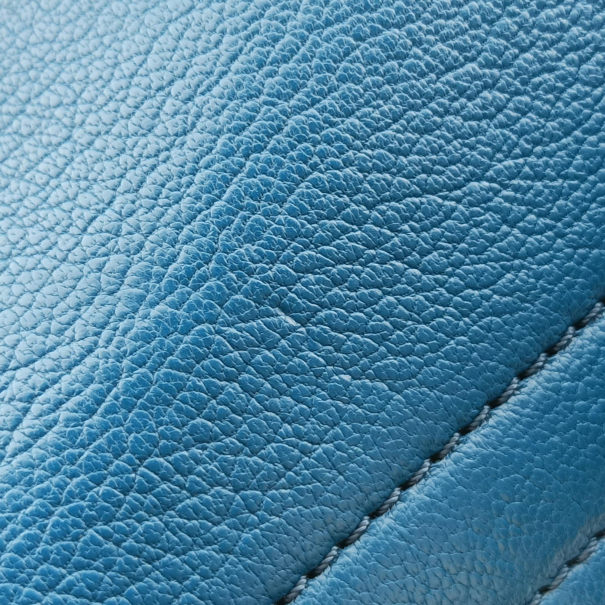 Antigona Blue leather ZE1124アンティゴナ ブルー レザー ZE1124