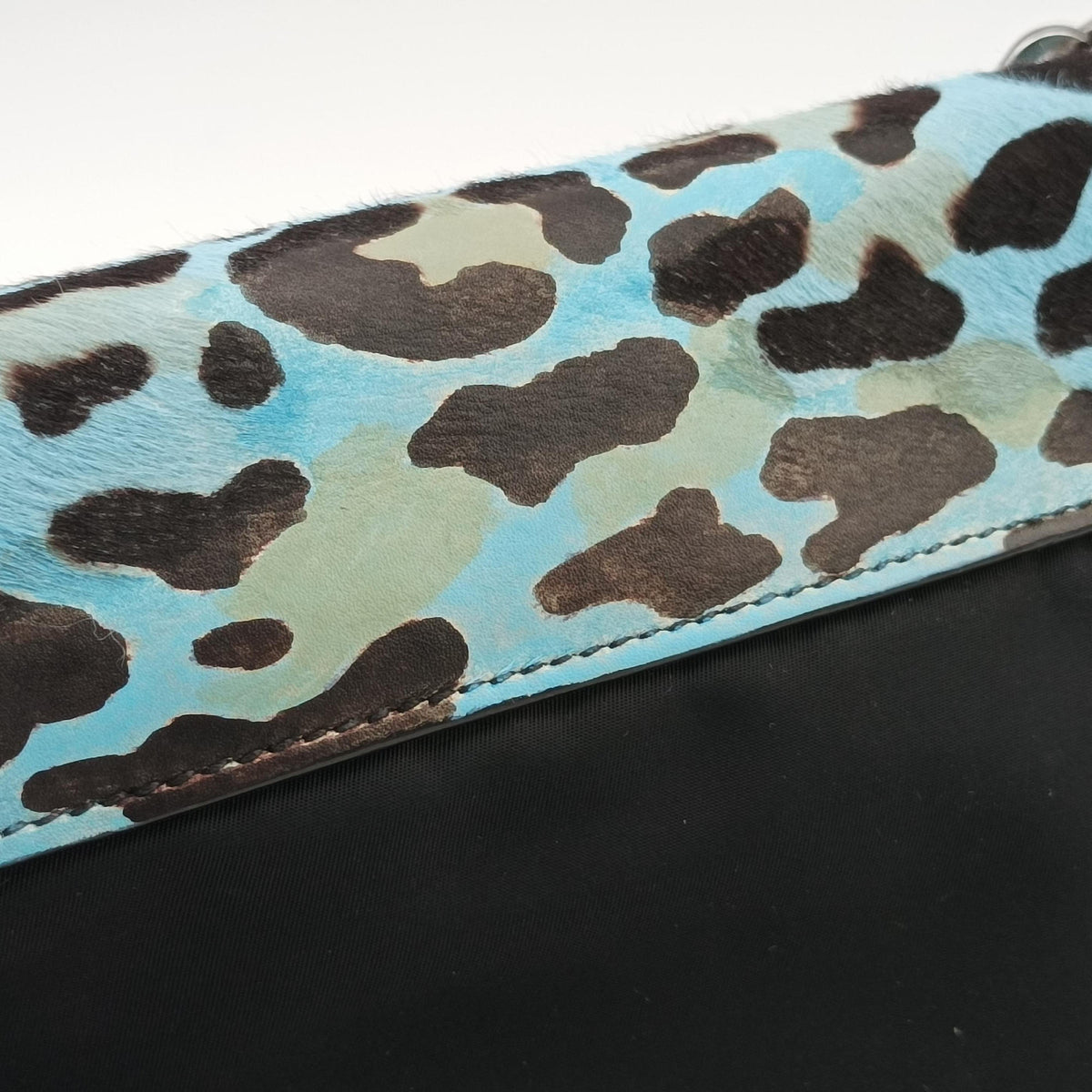 Vintage Prada Leopard print Blue×Black ponyhair×nylon 1BD009 shoulderbag | stylenewstar
