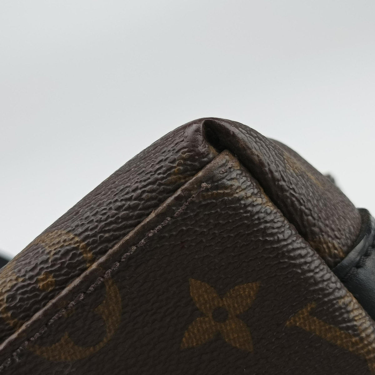 Pre-owned Louis Vuitton KITAN brown Monogram Macassar M40388 shoulderbag | stylenewstar